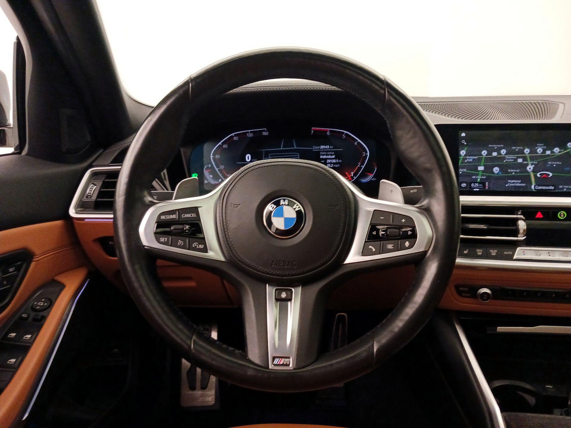 Thumbnail: 2021 BMW 3 Series - 10
