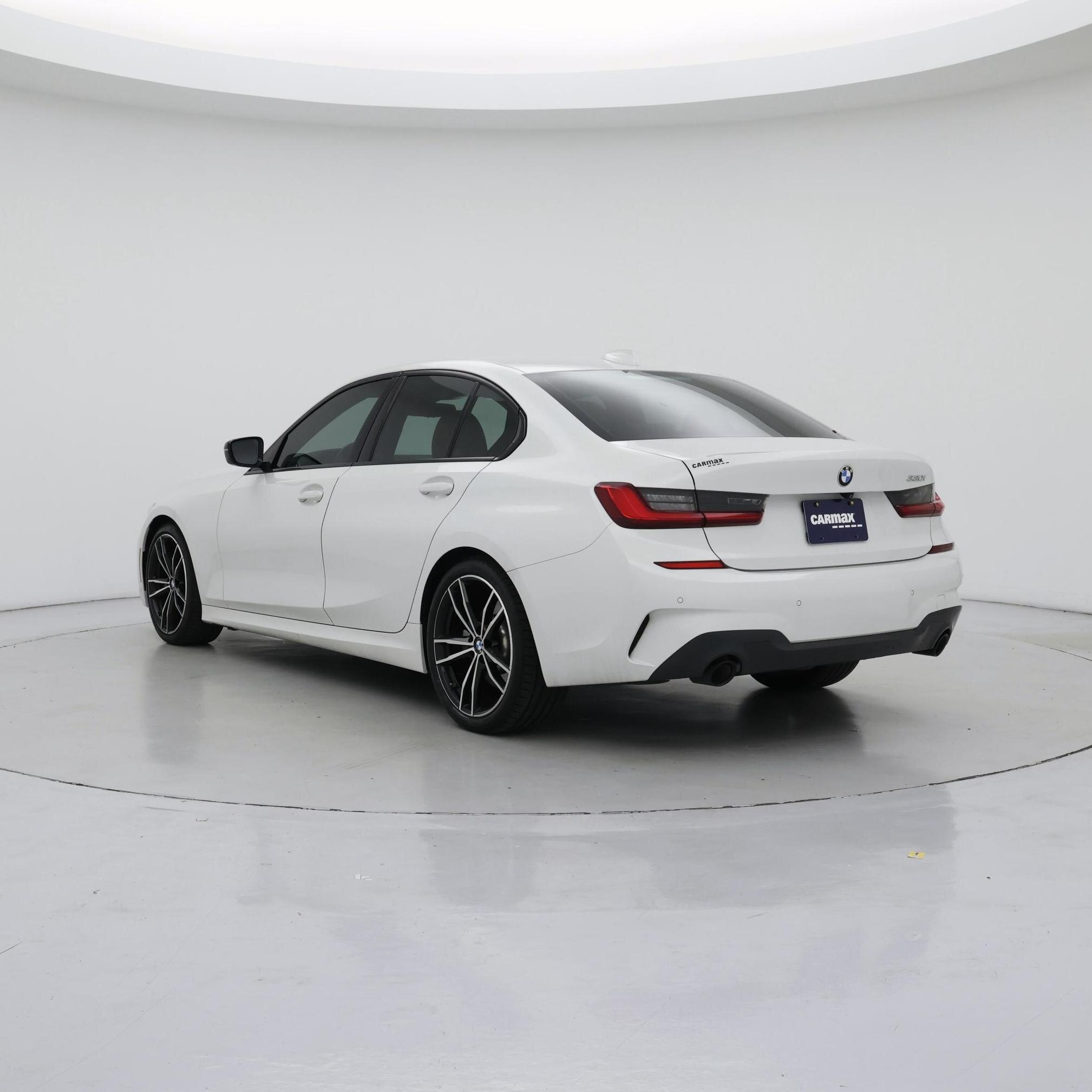 Thumbnail: 2021 BMW 3 Series - 2