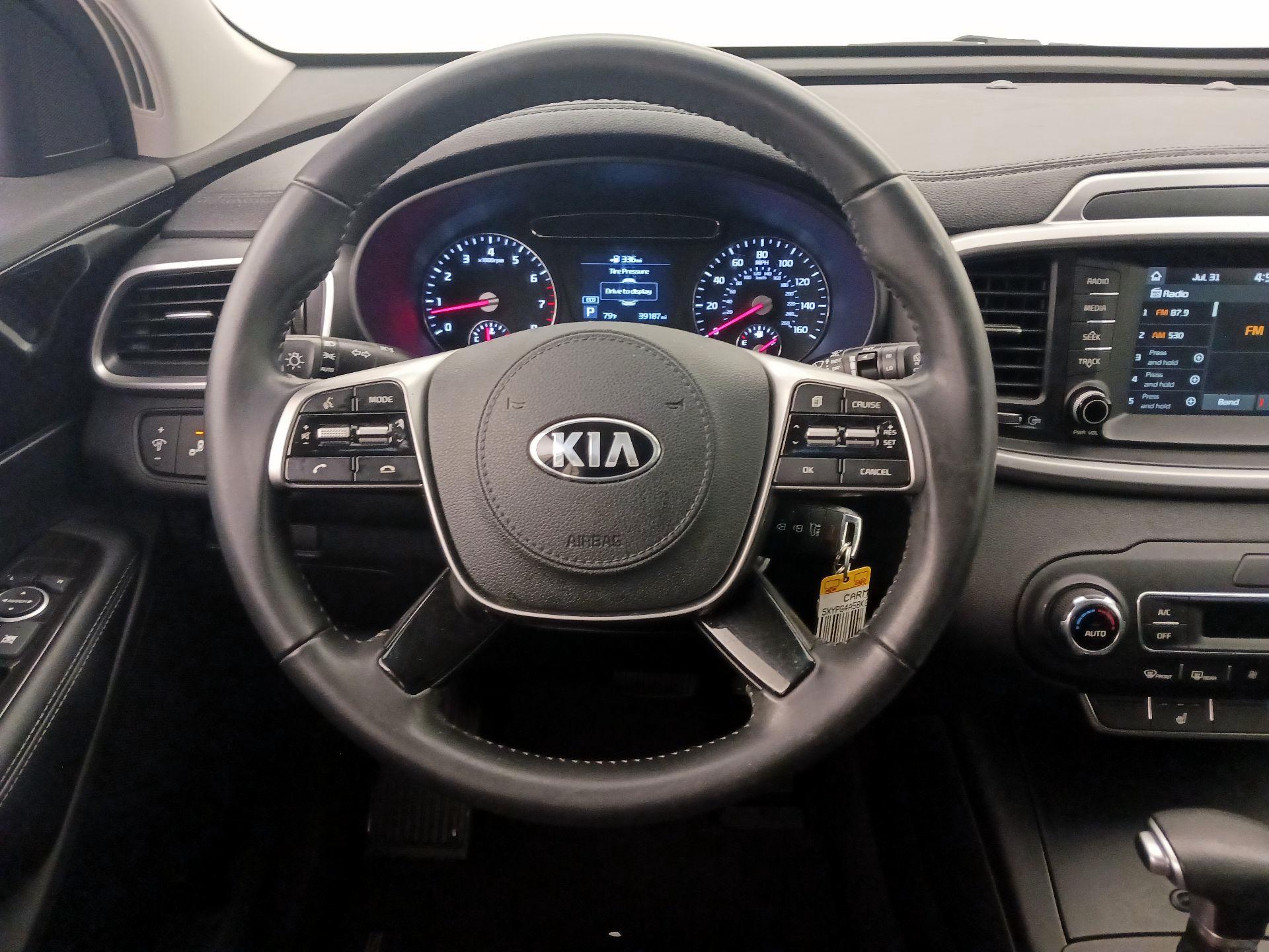 Thumbnail: 2019 Kia Sorento - 10