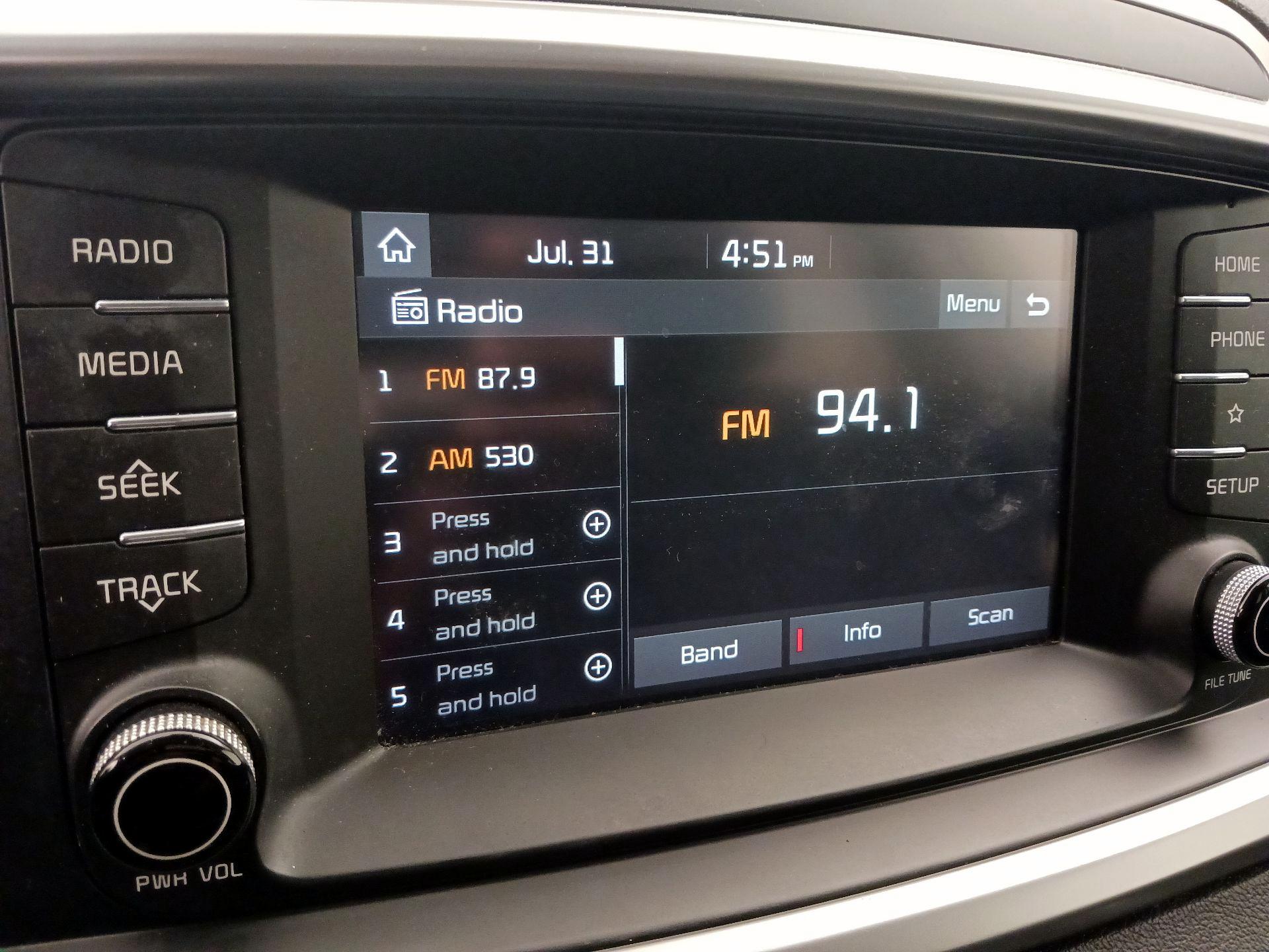 Thumbnail: 2019 Kia Sorento - 15