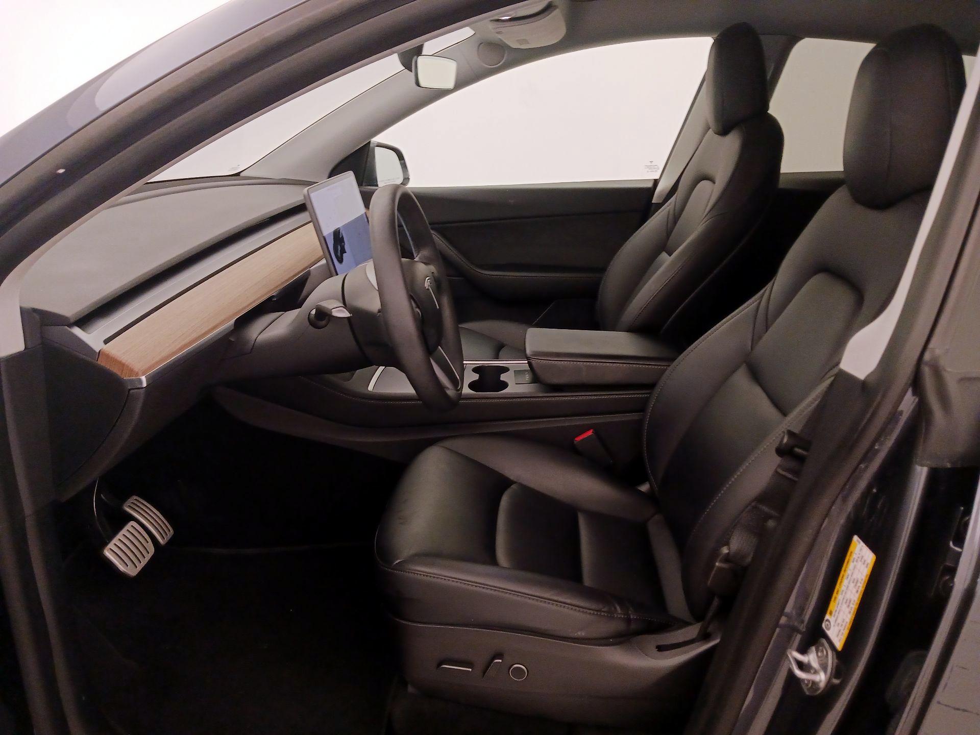 Thumbnail: 2021 Tesla Model Y - 11