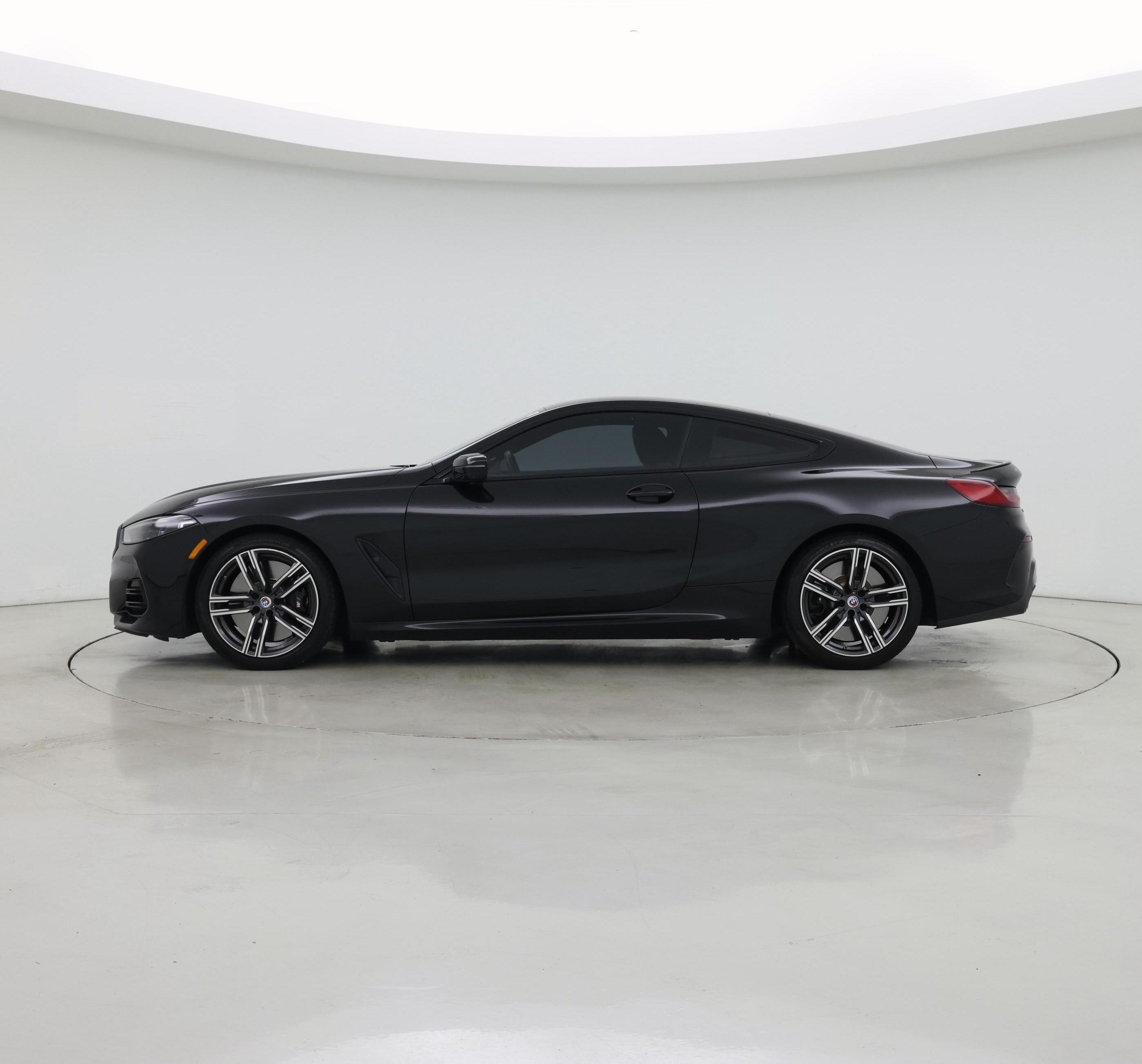 Thumbnail: 2023 BMW 8 Series - 3