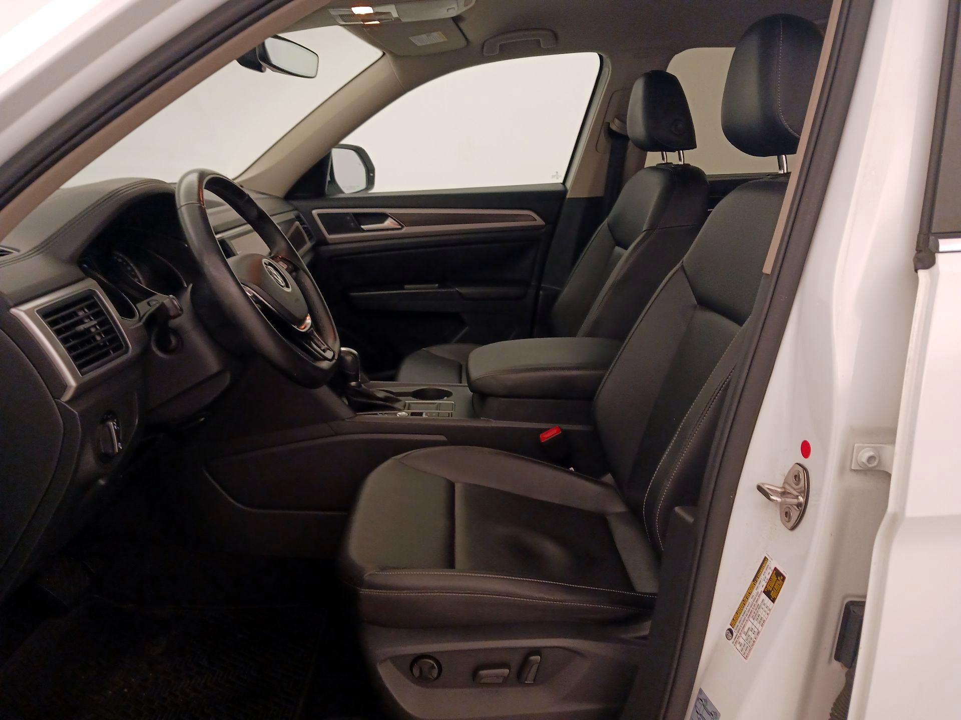 Thumbnail: 2019 Volkswagen Atlas - 9