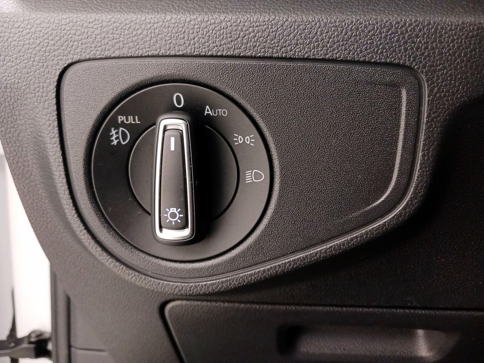 Thumbnail: 2019 Volkswagen Atlas - 11