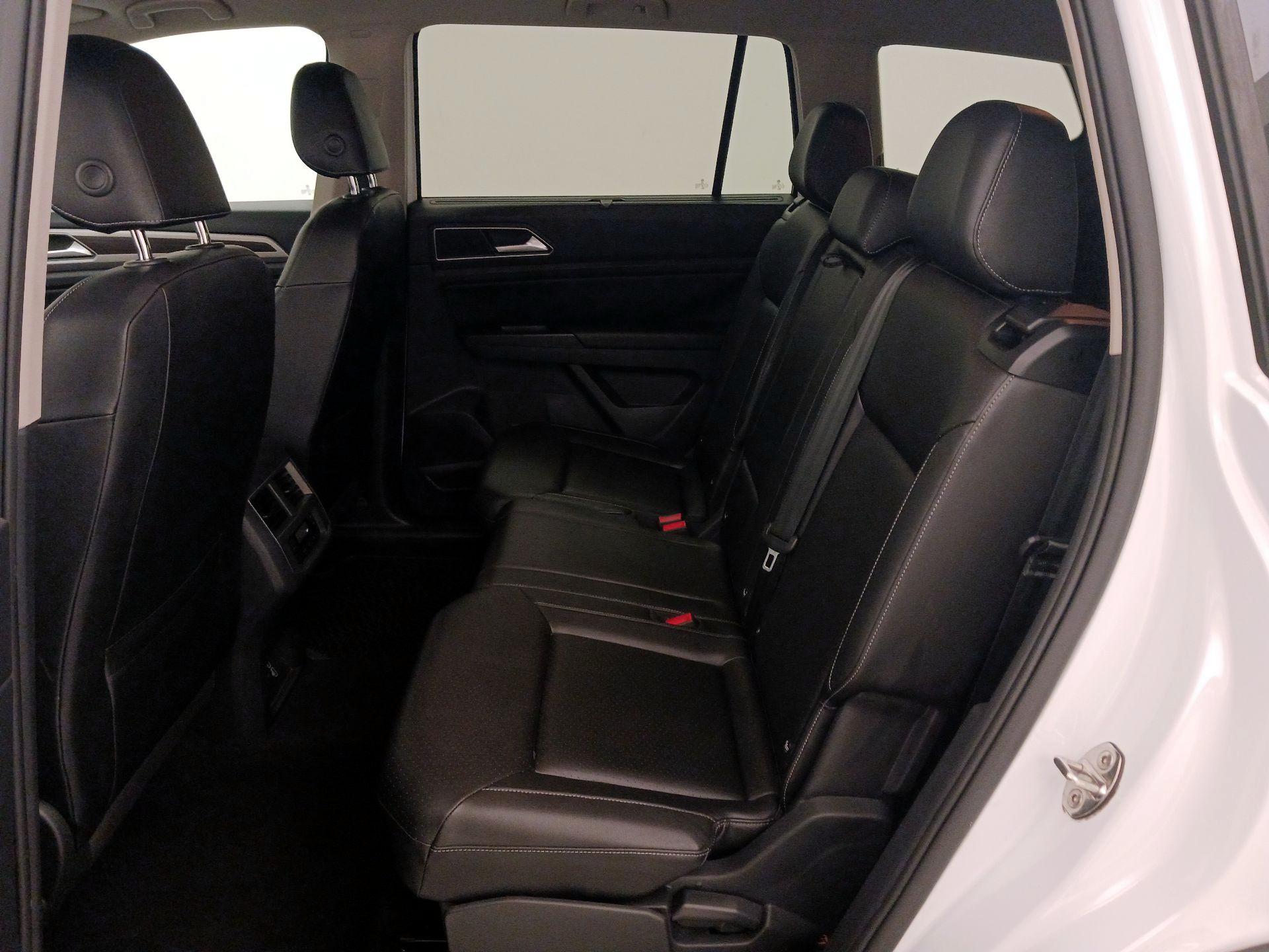 Thumbnail: 2019 Volkswagen Atlas - 17