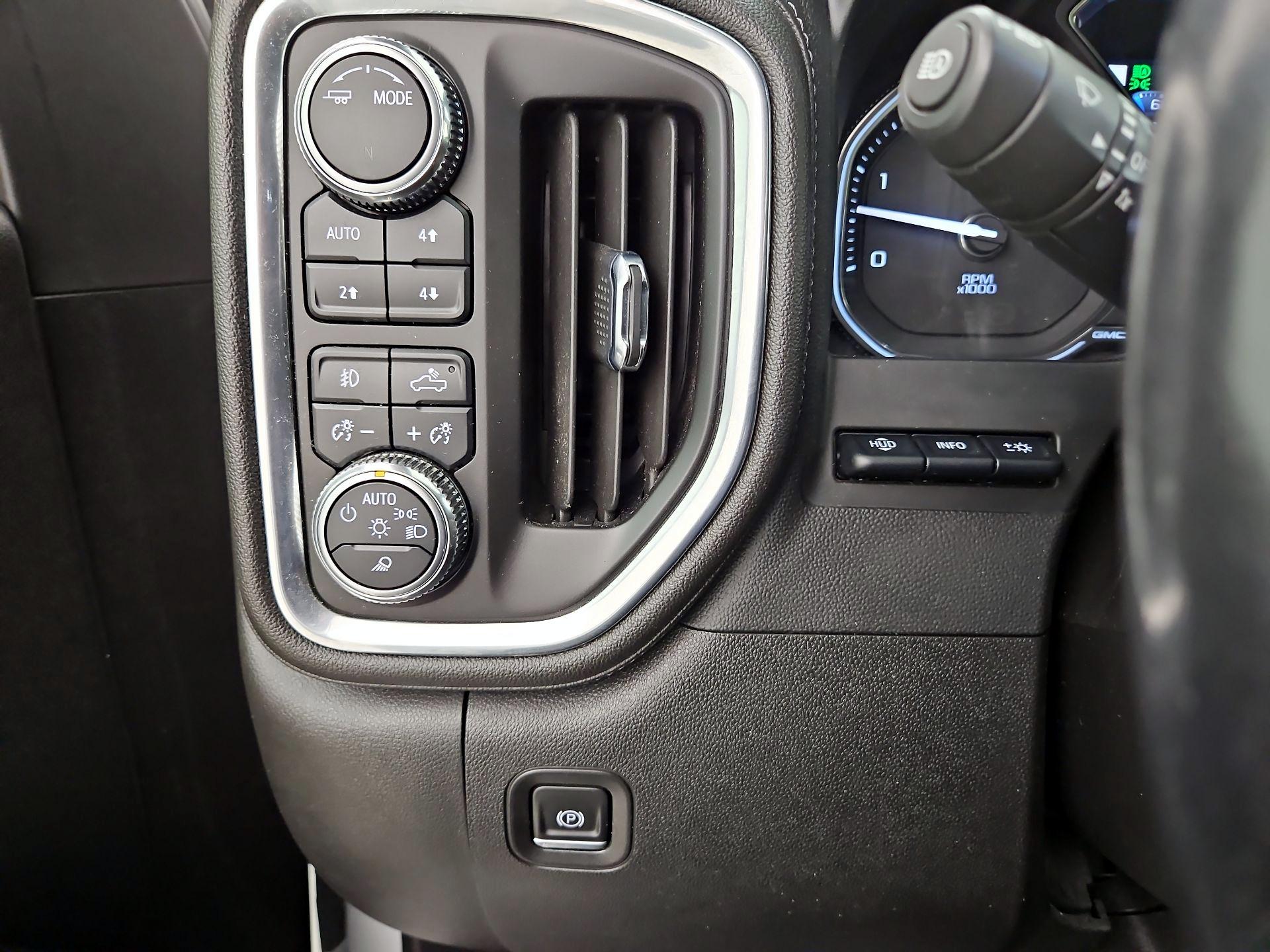 Thumbnail: 2021 GMC Sierra 2500 - 13