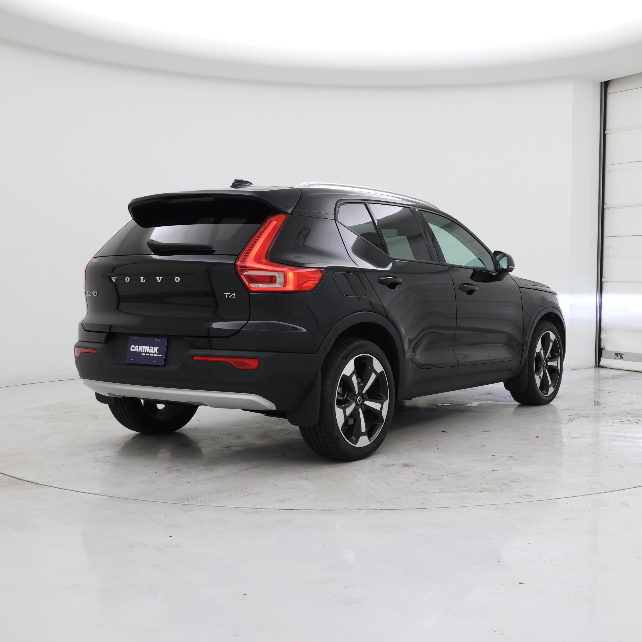 Thumbnail: 2021 Volvo XC40 - 8