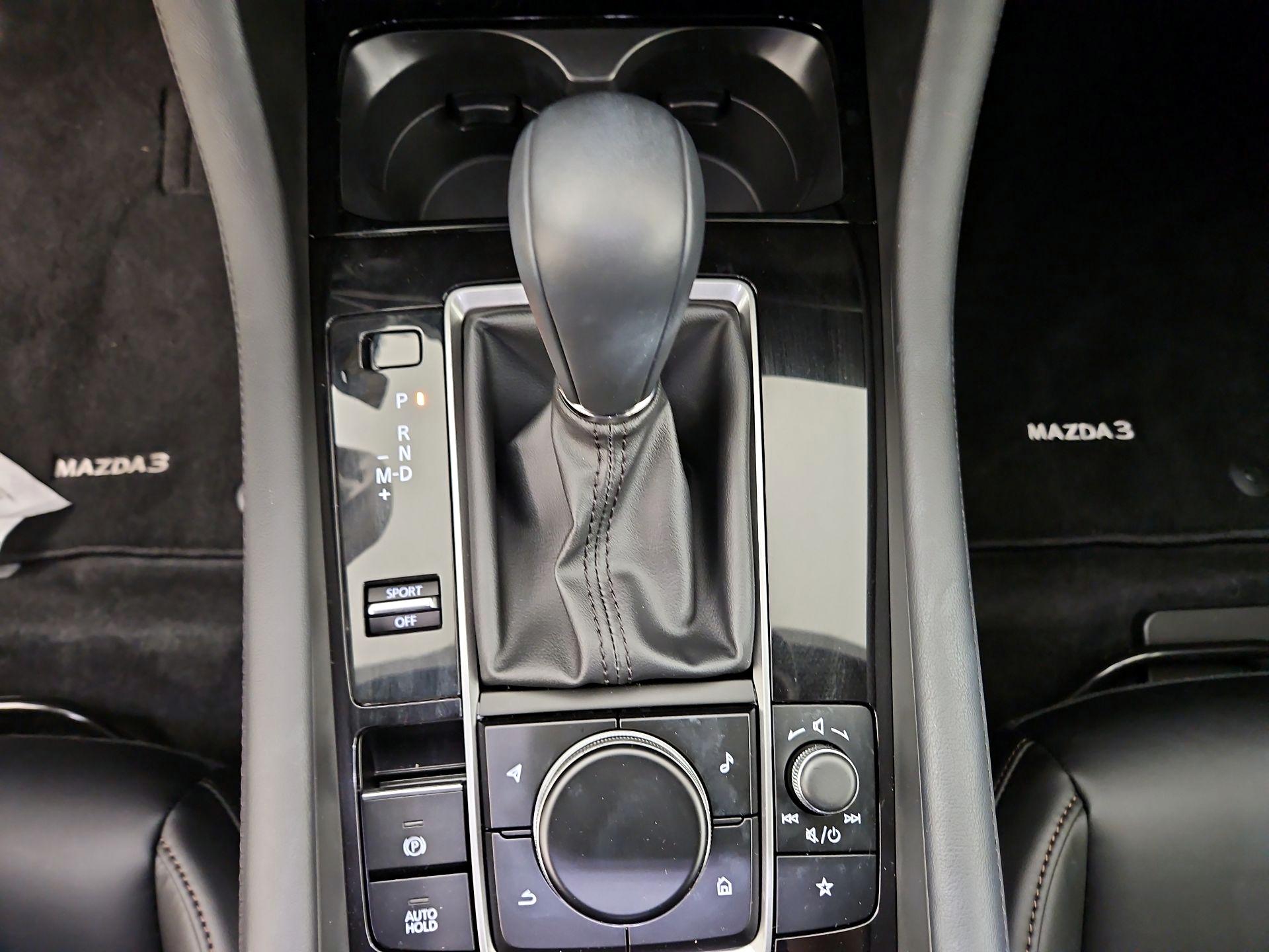 Thumbnail: 2025 Mazda Mazda3 - 17