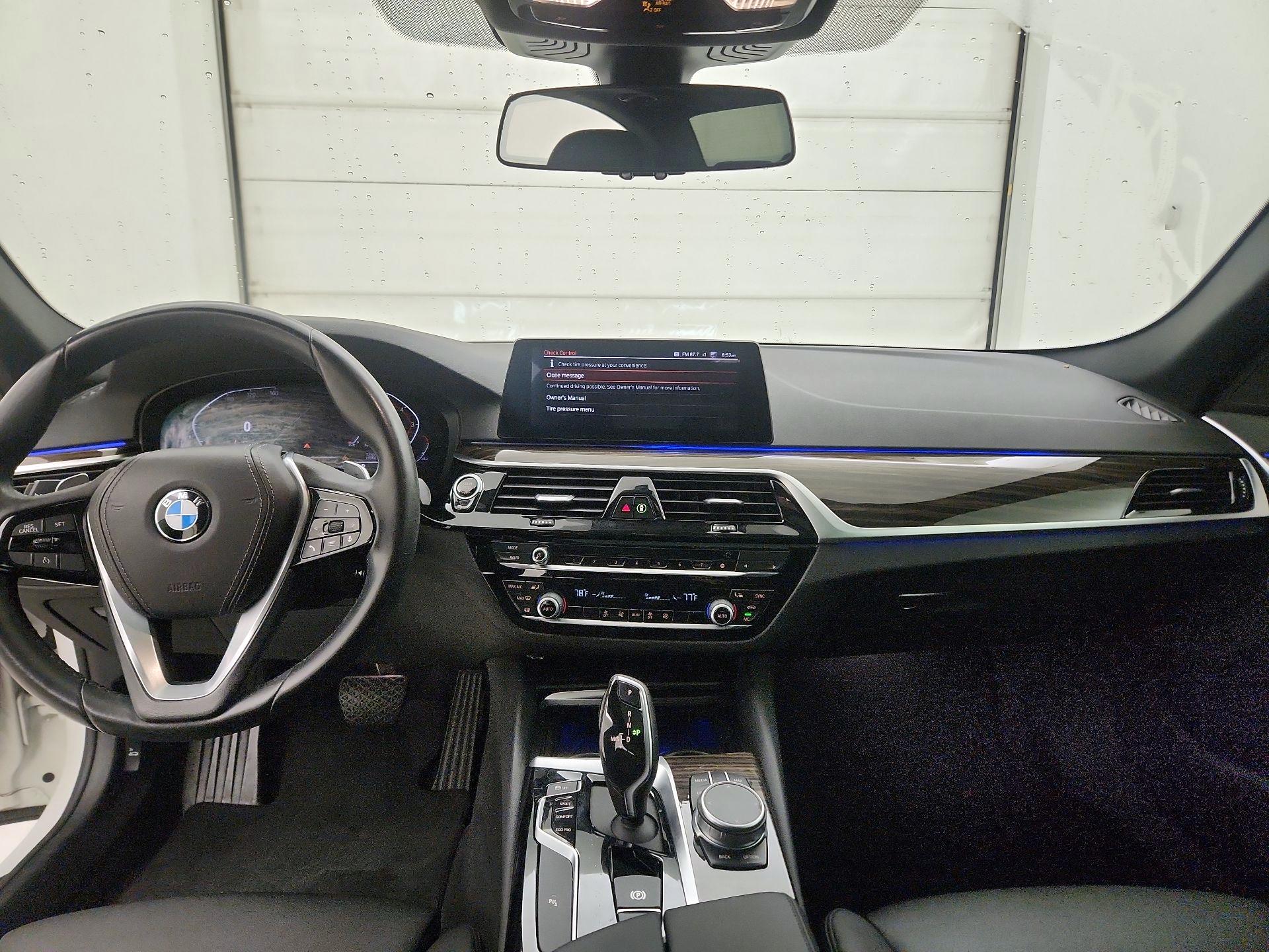 Thumbnail: 2020 BMW 5 Series - 9