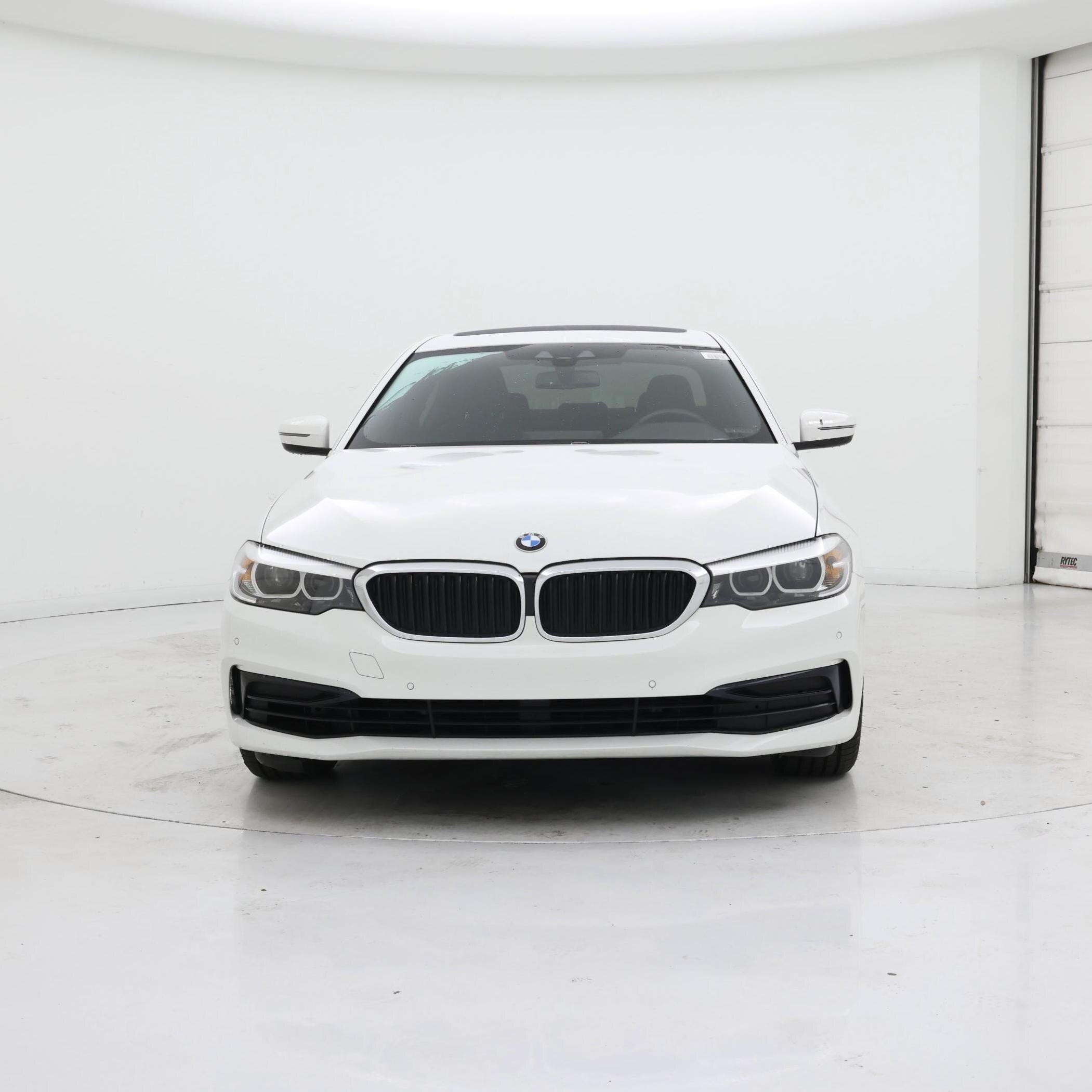 Thumbnail: 2020 BMW 5 Series - 5