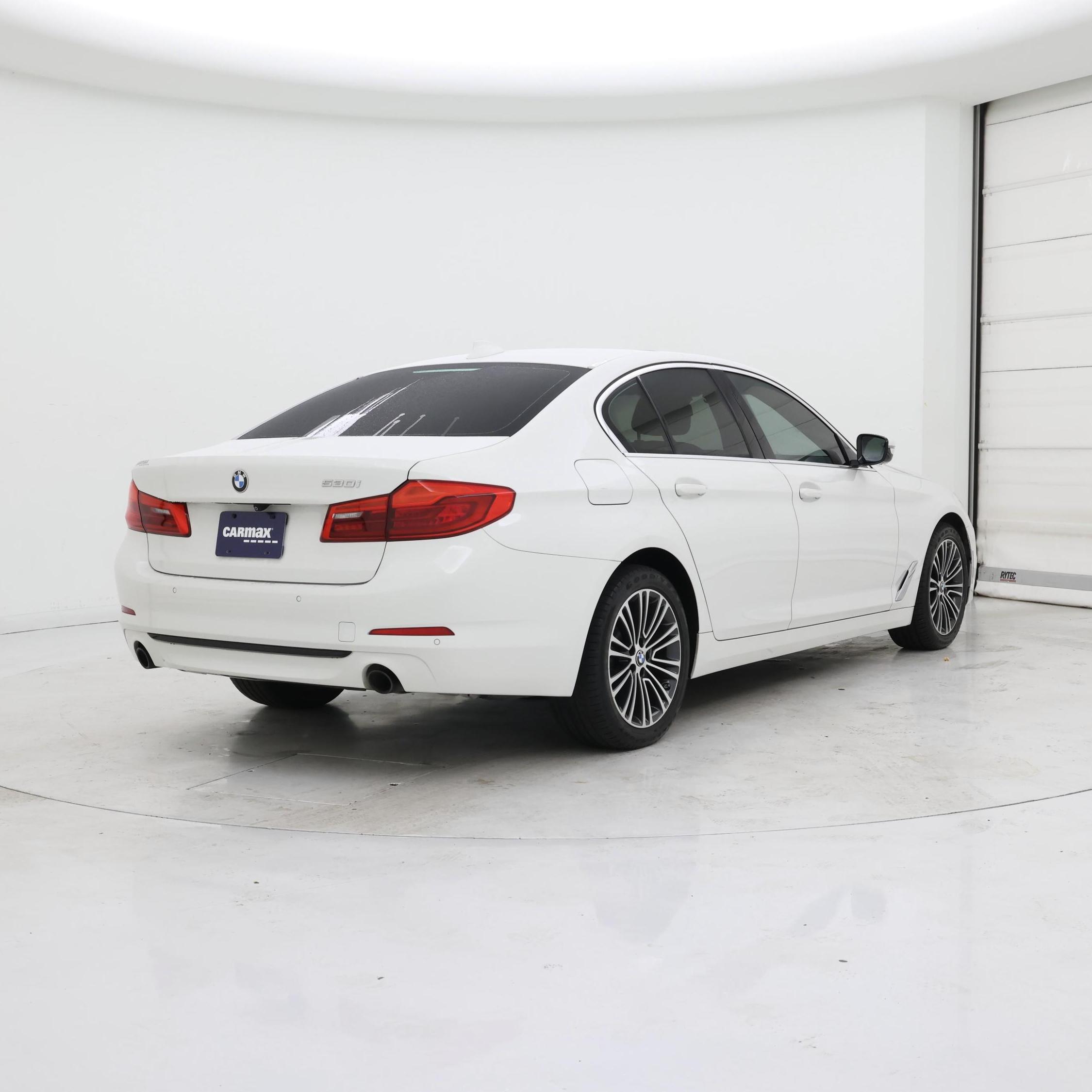 Thumbnail: 2020 BMW 5 Series - 8