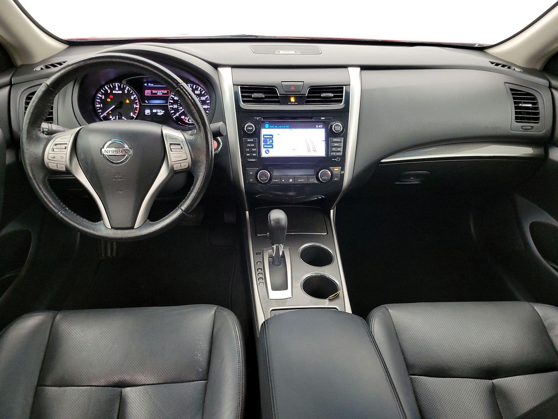 Thumbnail: 2013 Nissan Altima - 9