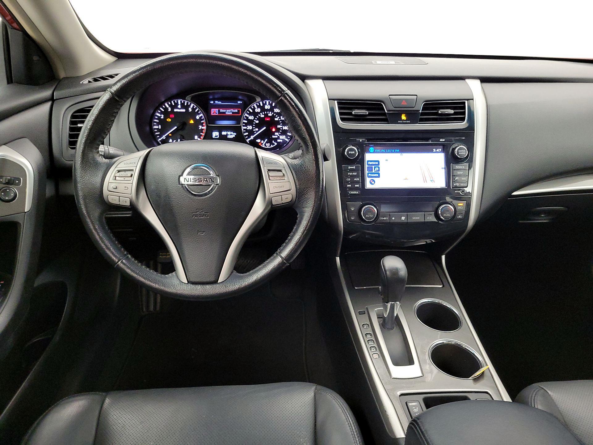 Thumbnail: 2013 Nissan Altima - 10
