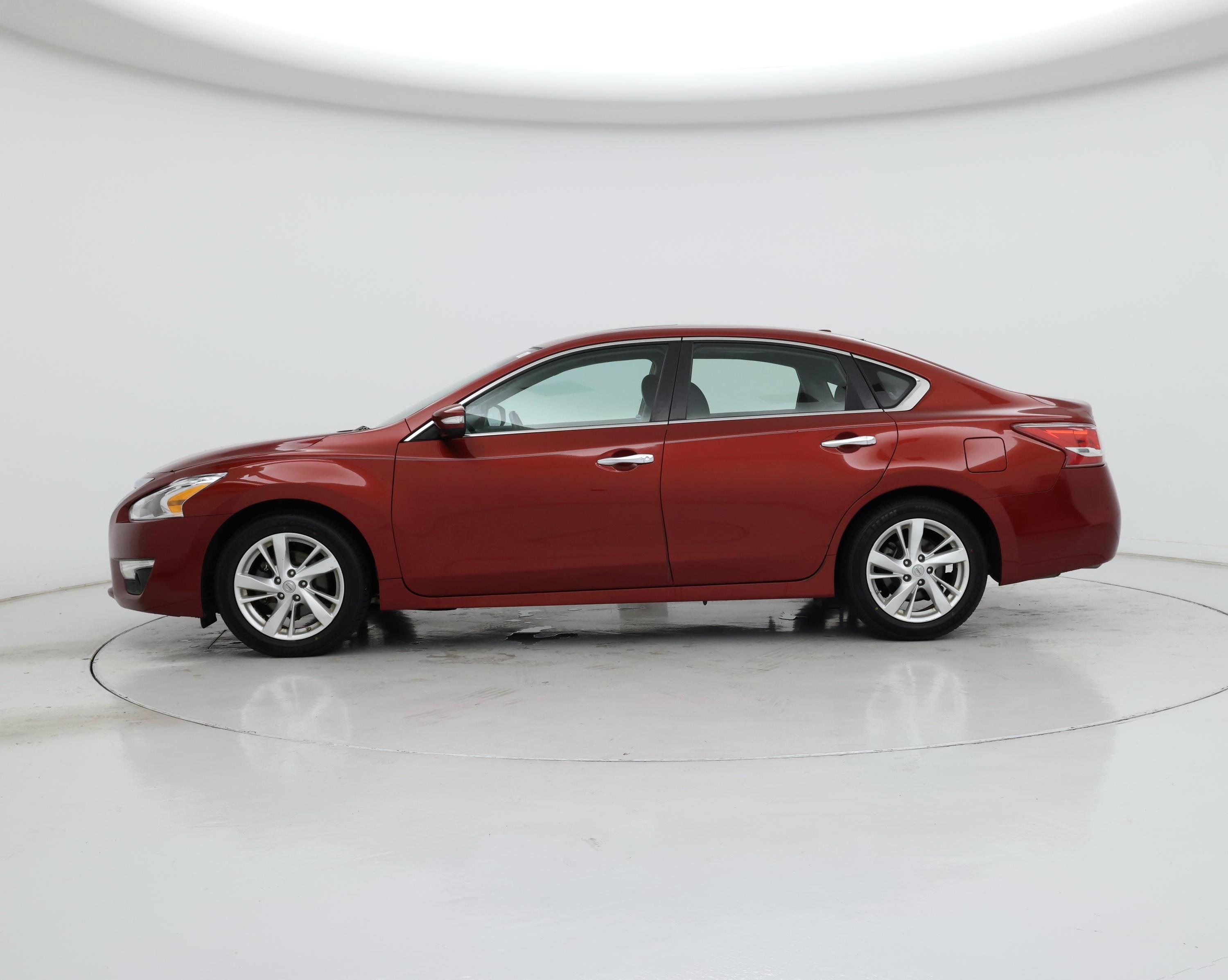 Thumbnail: 2013 Nissan Altima - 3