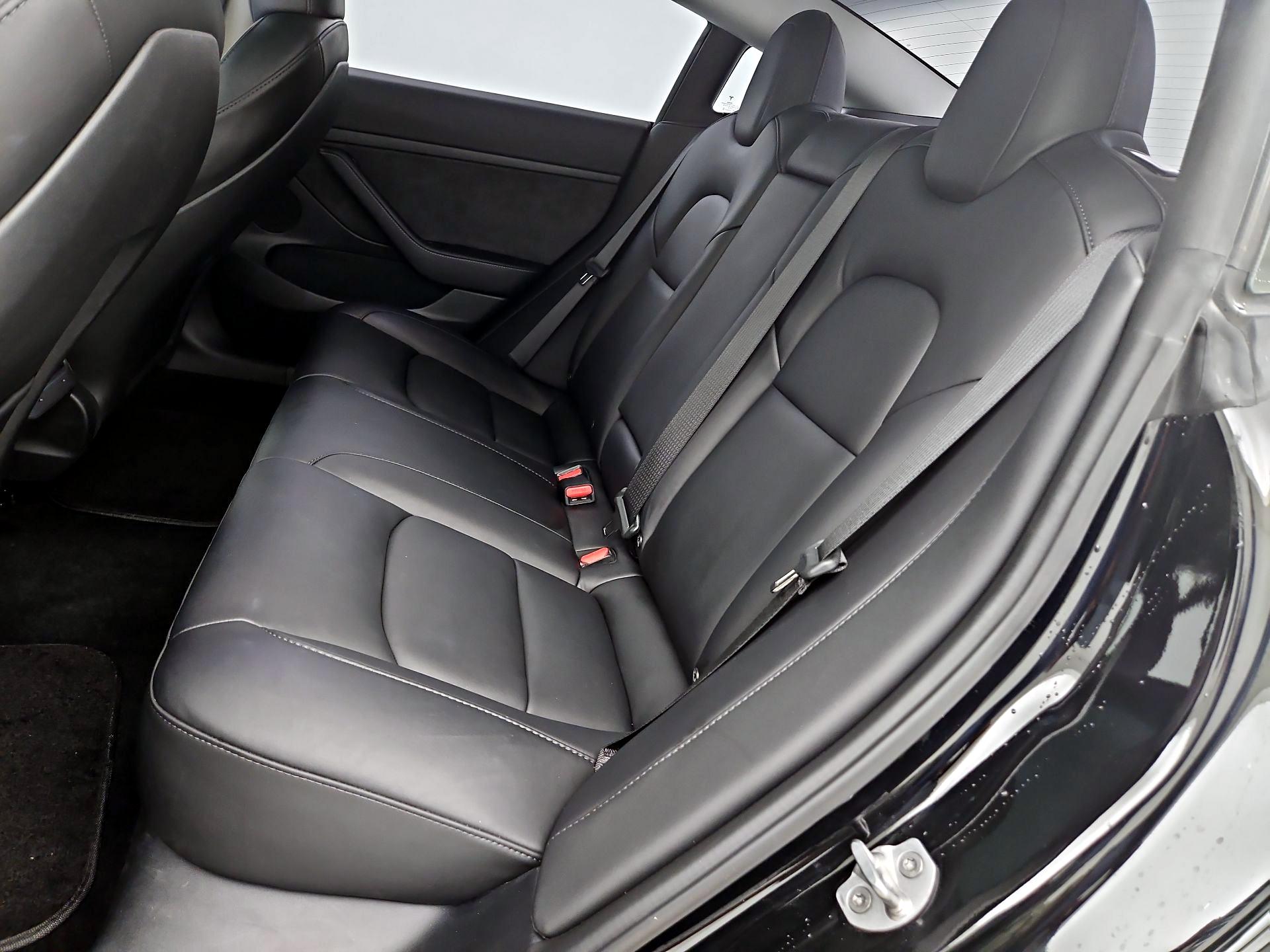 Thumbnail: 2023 Tesla Model 3 - 19