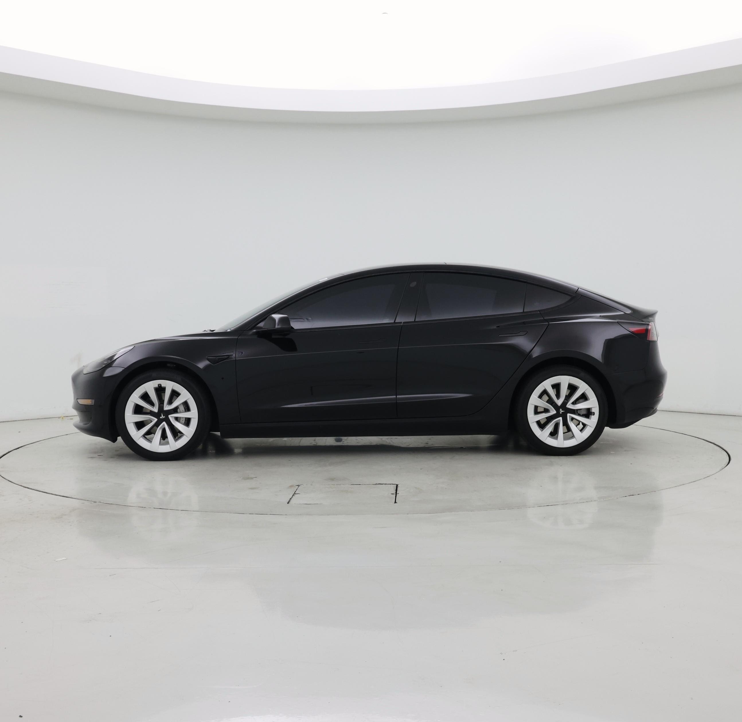 Thumbnail: 2023 Tesla Model 3 - 3