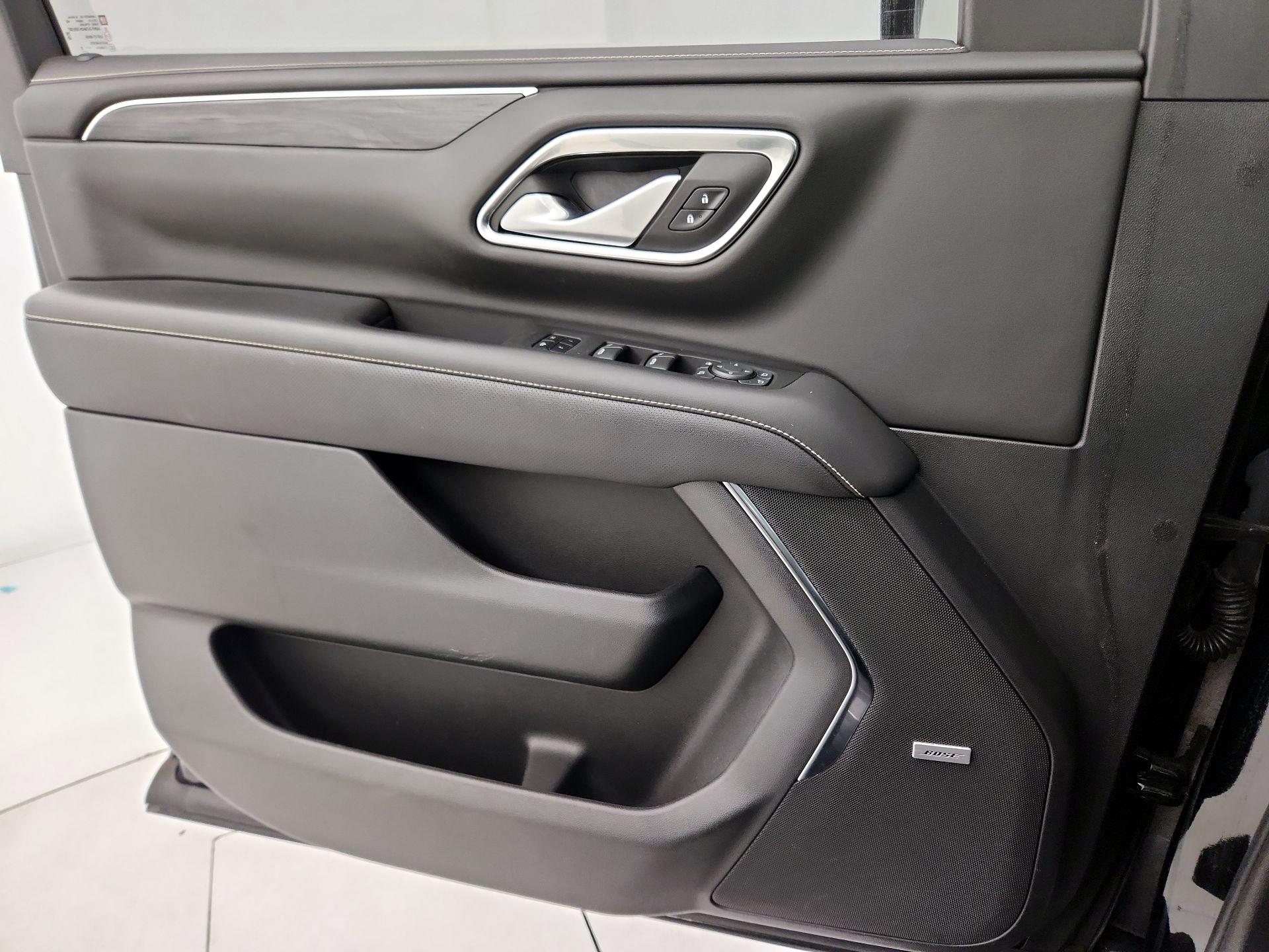Thumbnail: 2022 GMC Yukon XL - 12