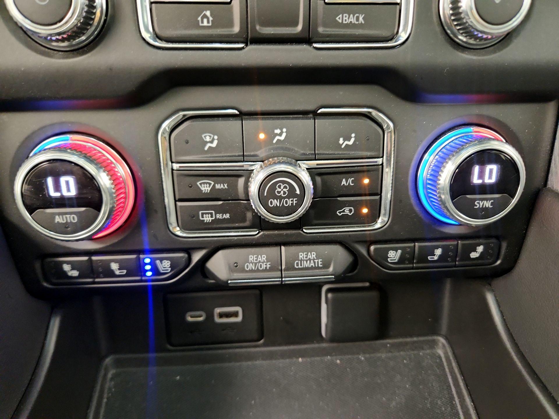 Thumbnail: 2022 GMC Yukon XL - 16