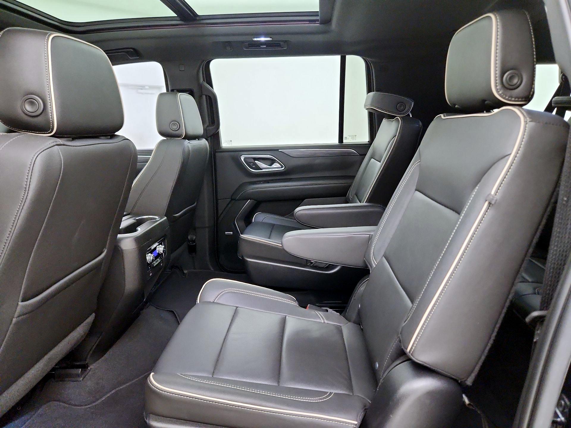 Thumbnail: 2022 GMC Yukon XL - 20