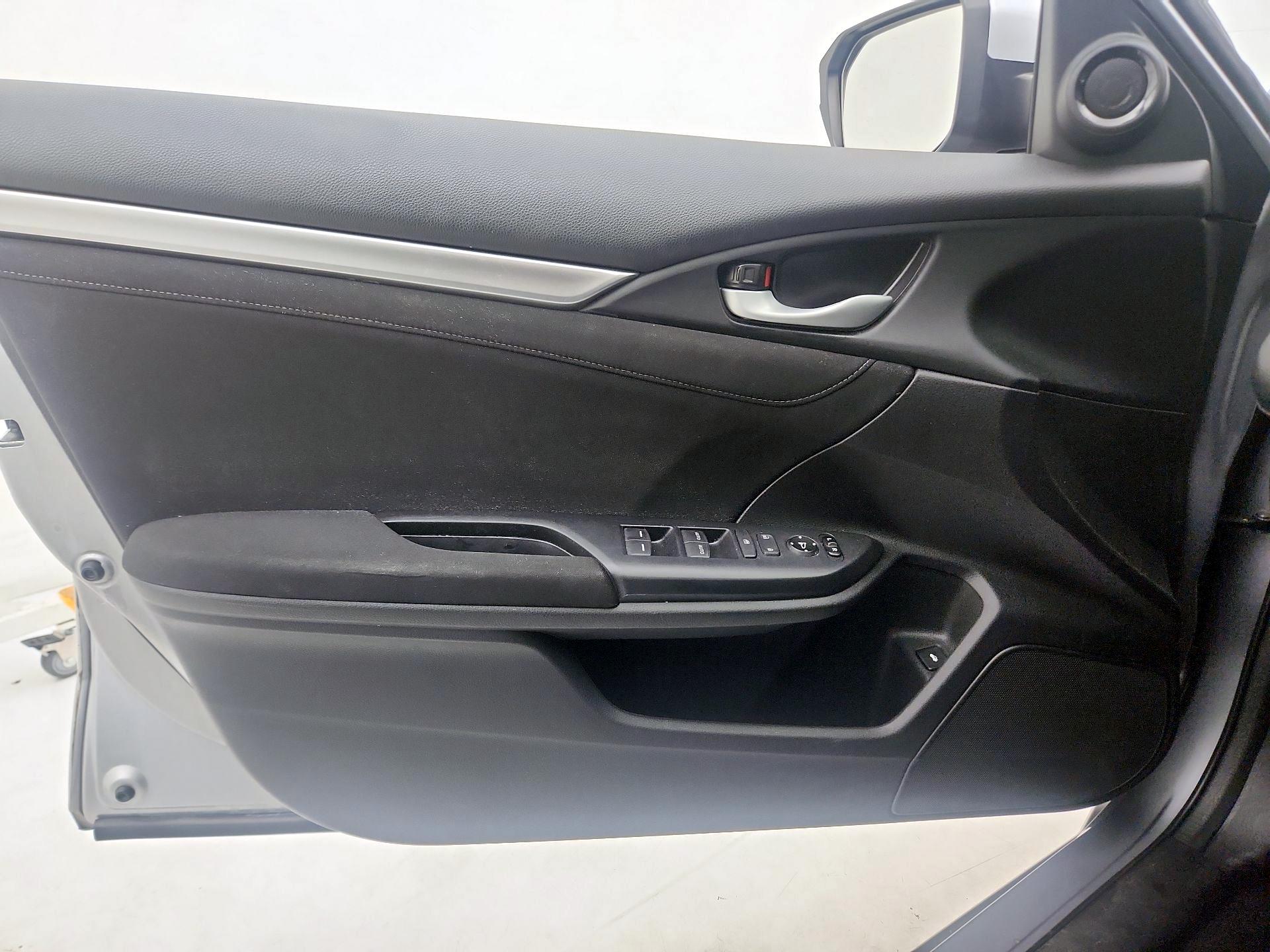 Thumbnail: 2020 Honda Civic - 12
