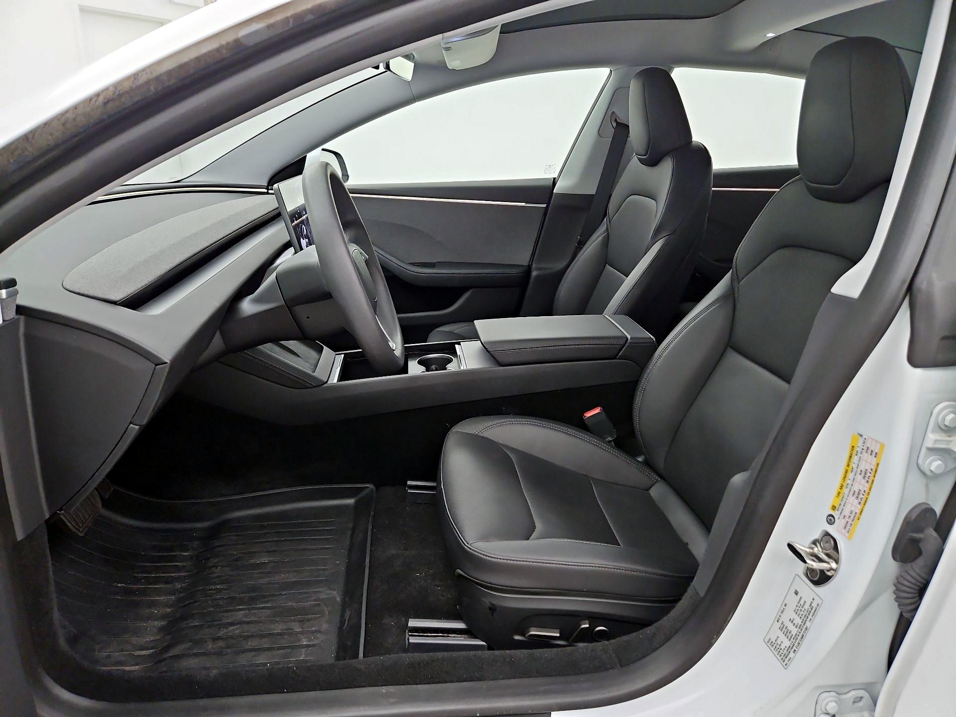 Thumbnail: 2024 Tesla Model 3 - 11