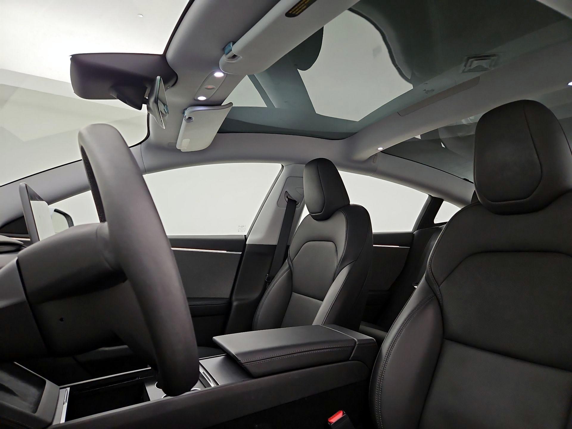 Thumbnail: 2024 Tesla Model 3 - 18