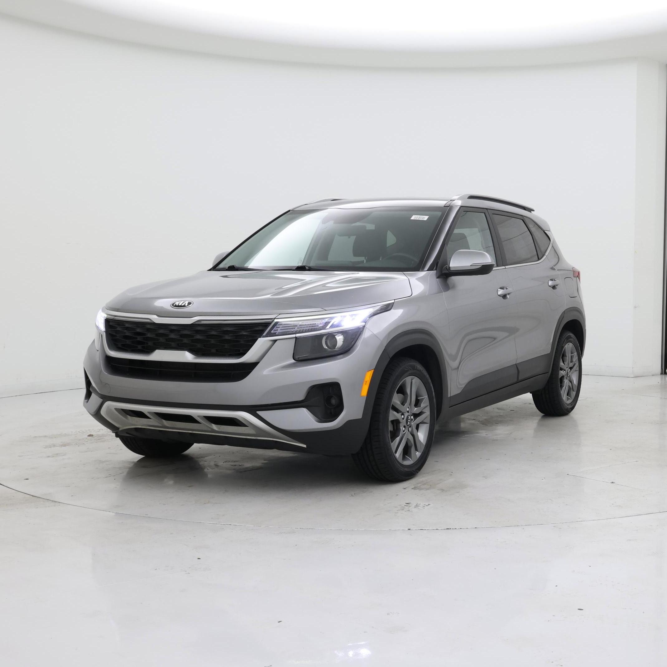 Thumbnail: 2021 Kia Seltos - 4