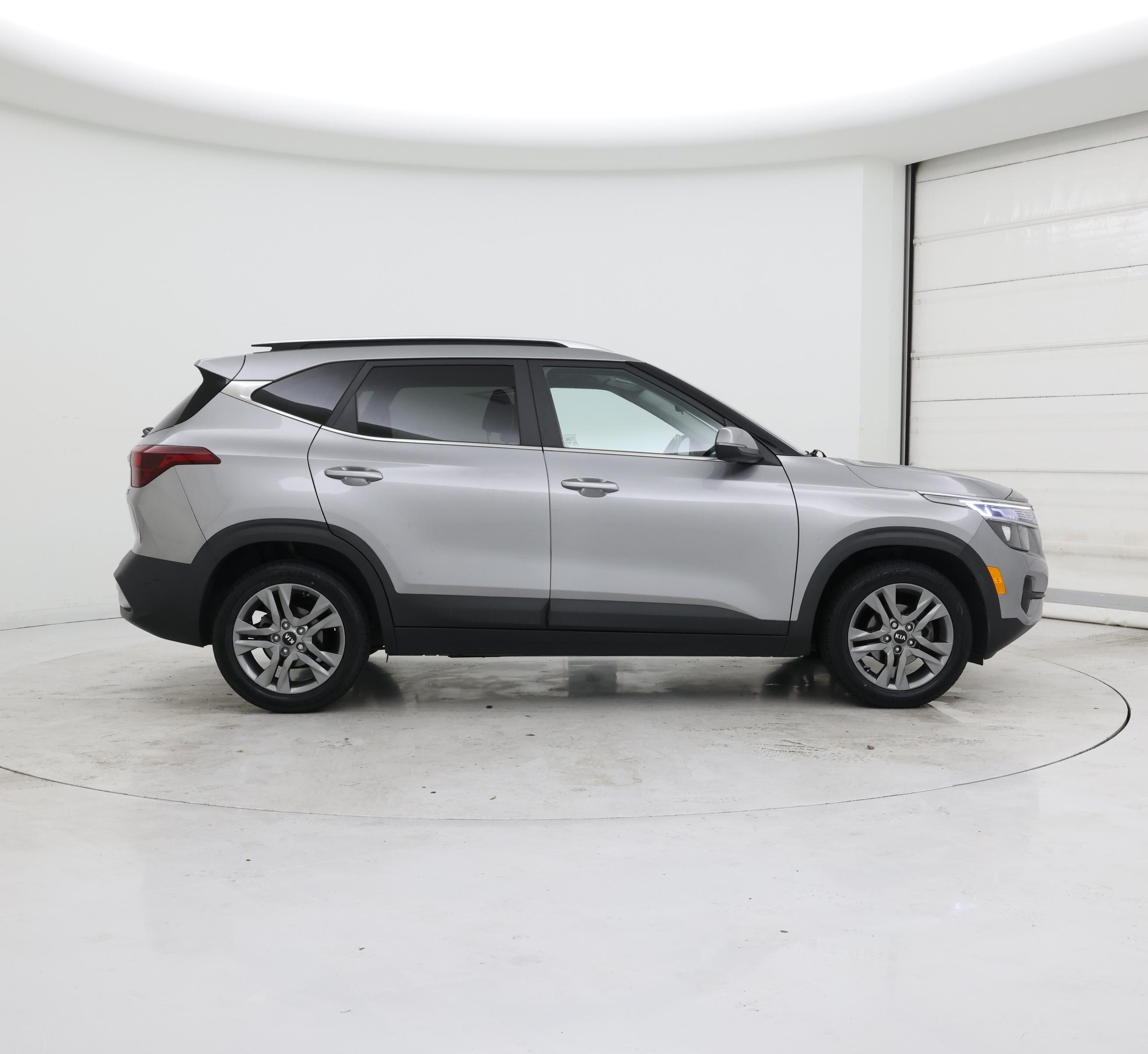 Thumbnail: 2021 Kia Seltos - 7