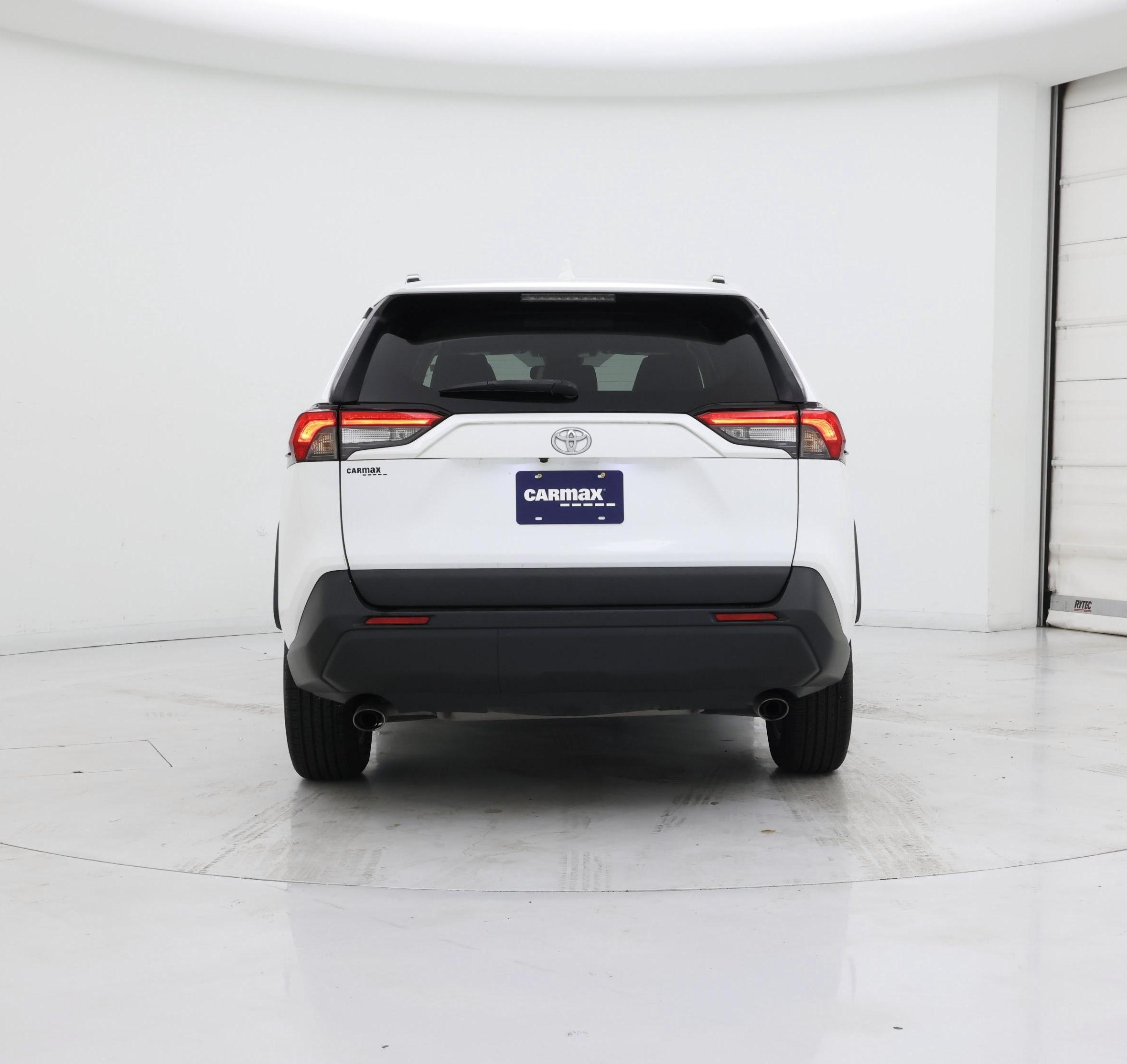 Thumbnail: 2022 Toyota RAV4 - 6