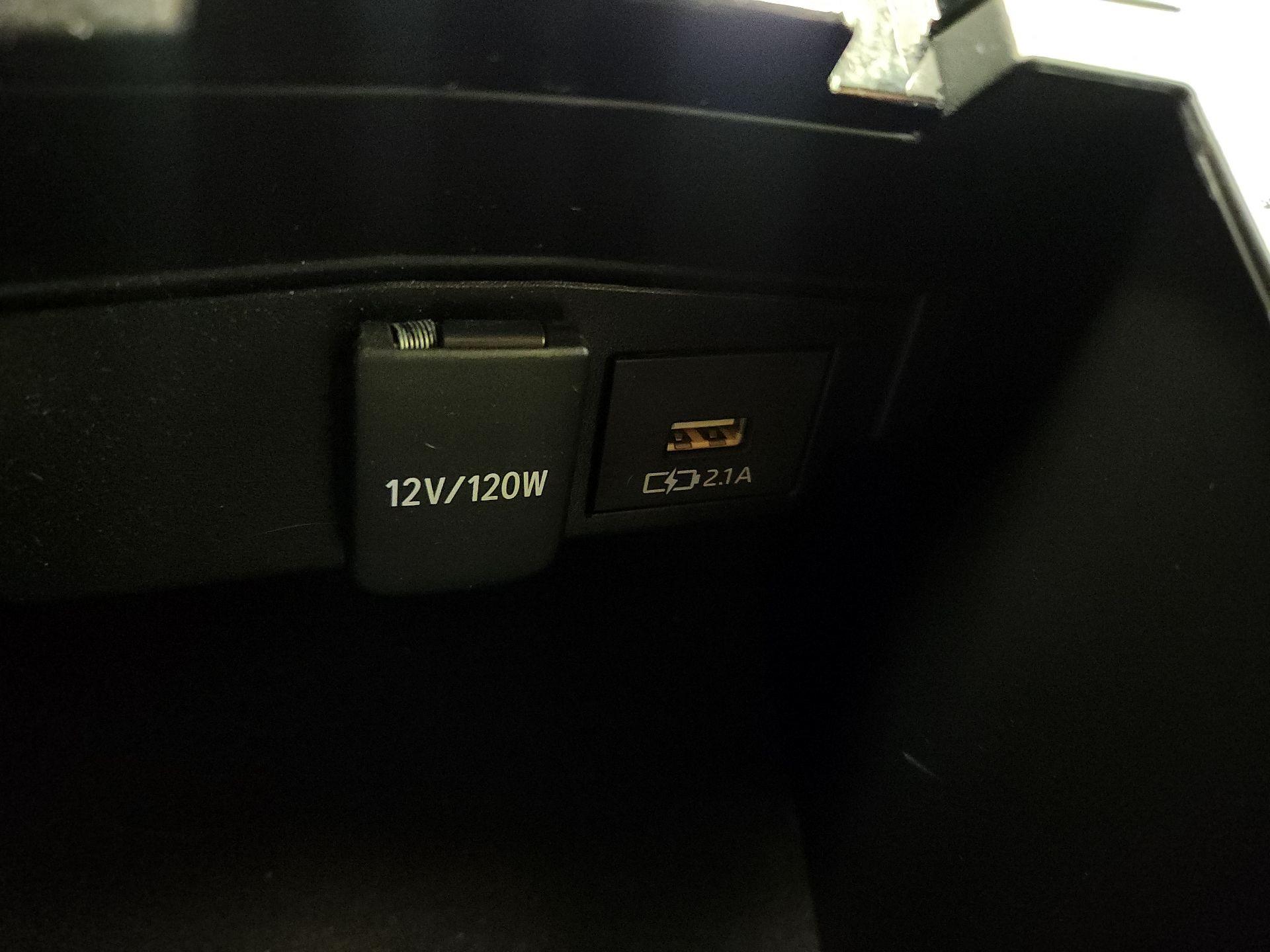 Thumbnail: 2021 Toyota Corolla - 18