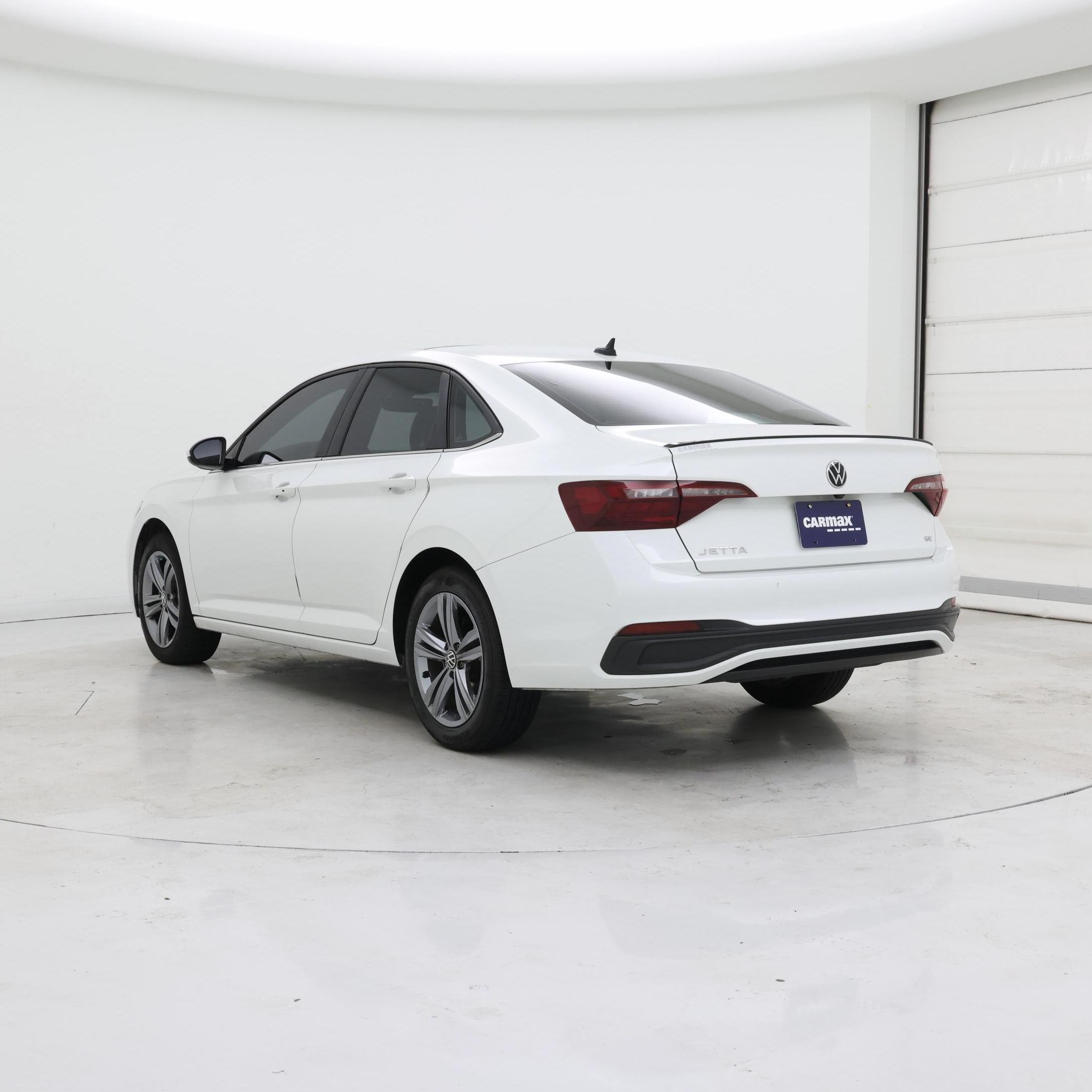 Thumbnail: 2023 Volkswagen Jetta - 2