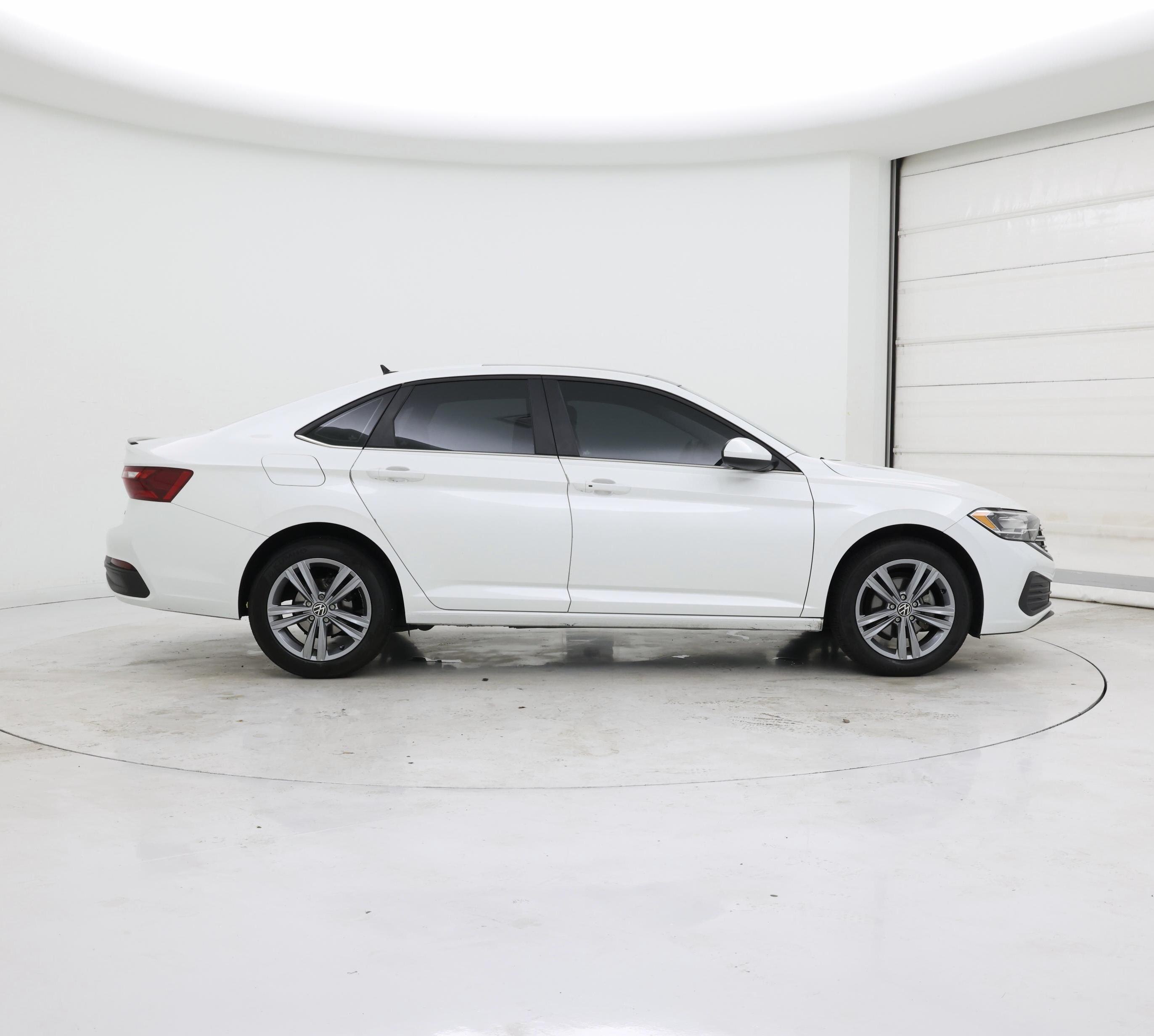 Thumbnail: 2023 Volkswagen Jetta - 7