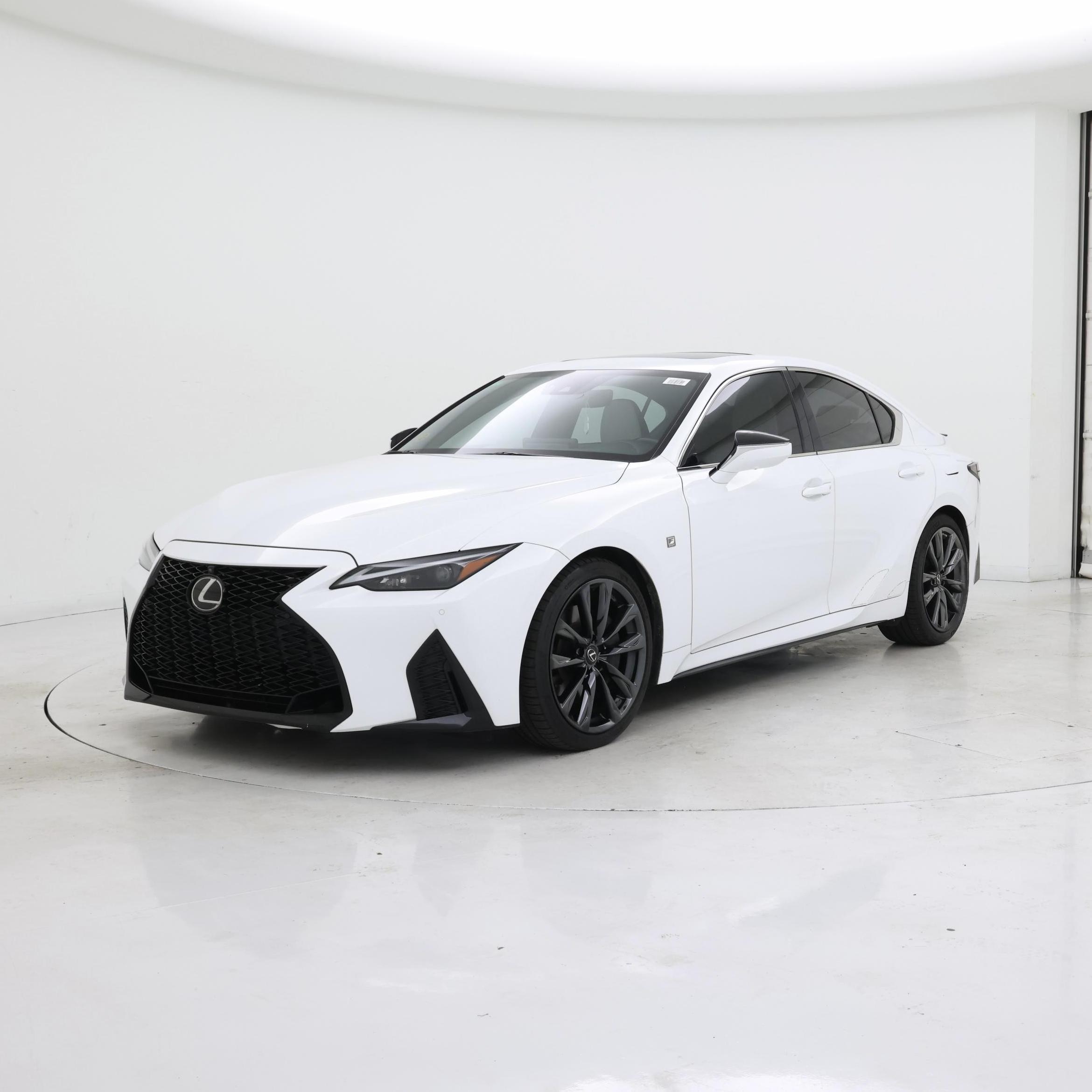 Thumbnail: 2022 Lexus IS - 4