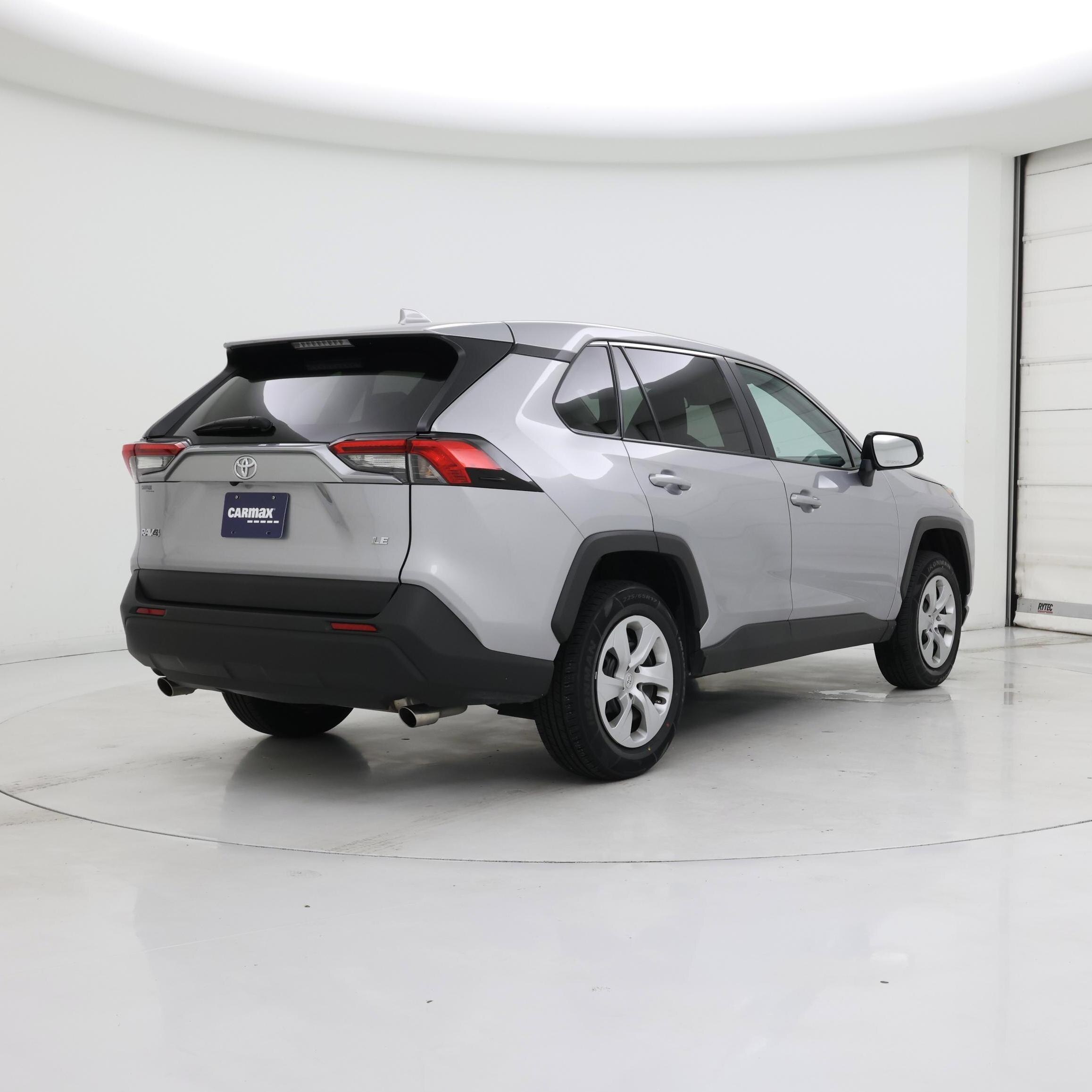 Thumbnail: 2022 Toyota RAV4 - 8