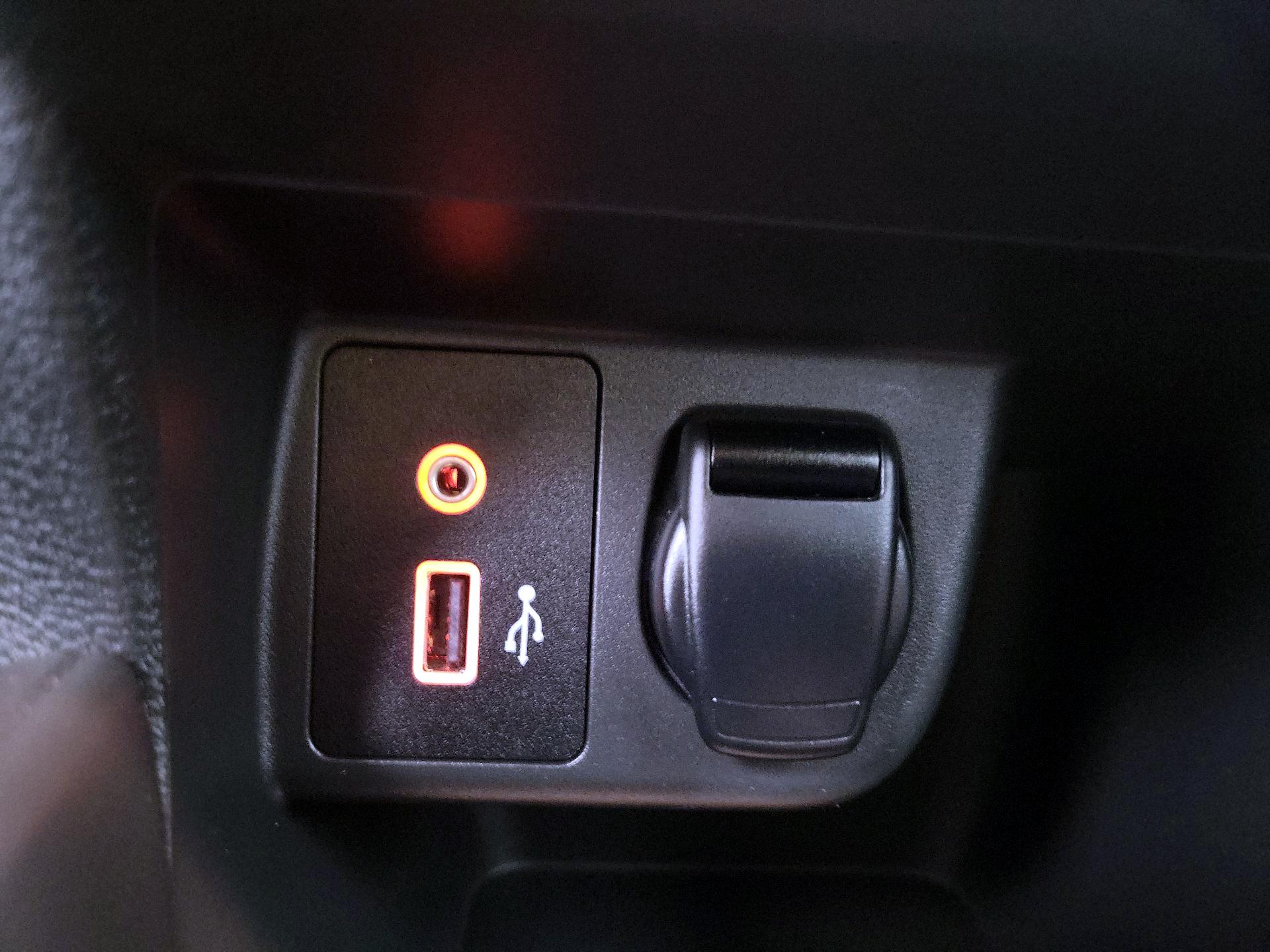 Thumbnail: 2020 Nissan Versa - 18