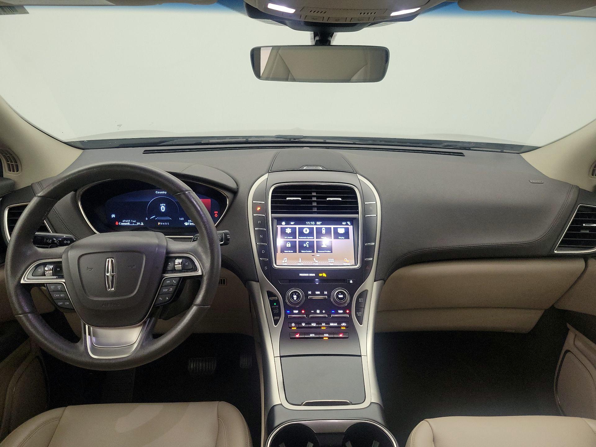 Thumbnail: 2019 Lincoln Nautilus - 9