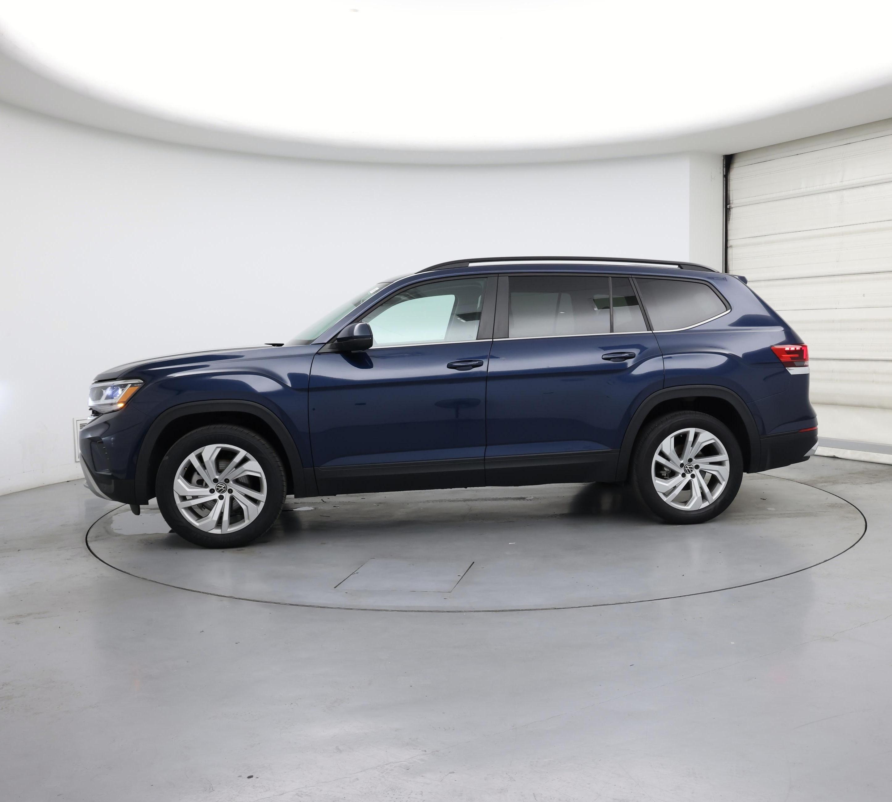 Thumbnail: 2023 Volkswagen Atlas - 3