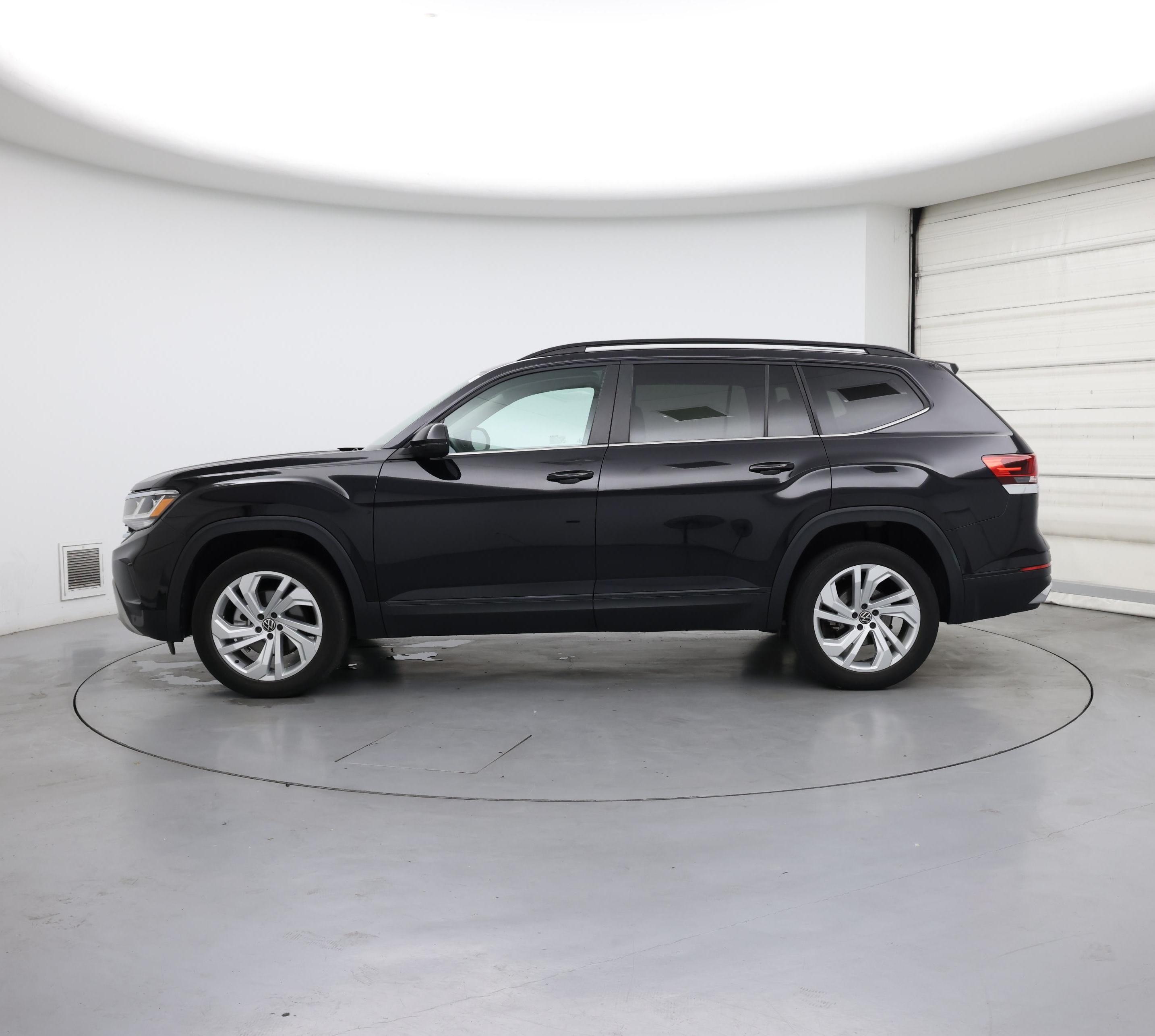 Thumbnail: 2021 Volkswagen Atlas - 3