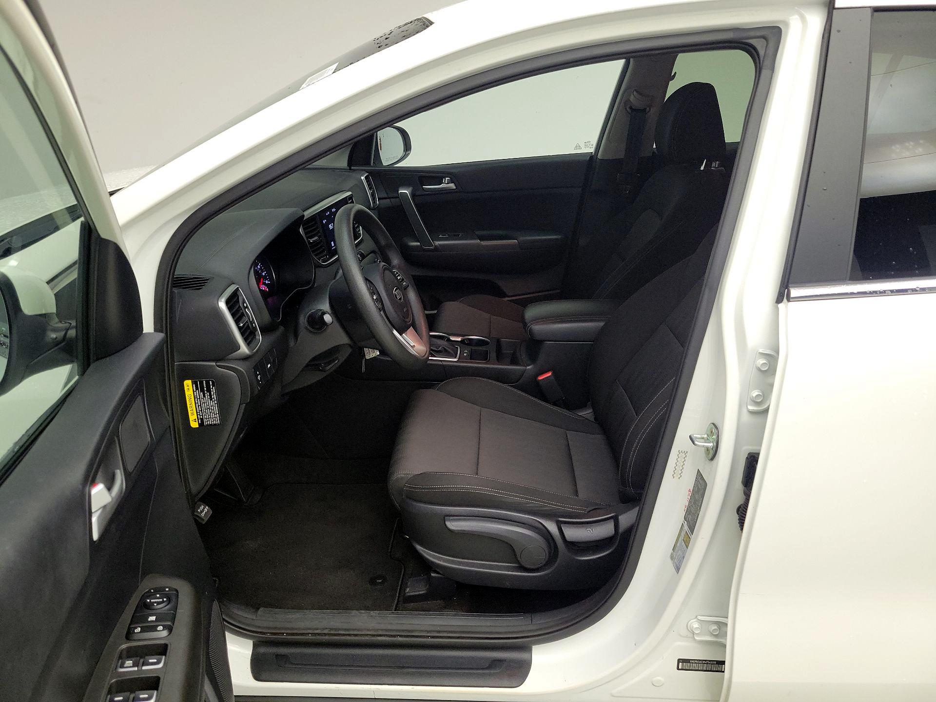 Thumbnail: 2021 Kia Sportage - 11