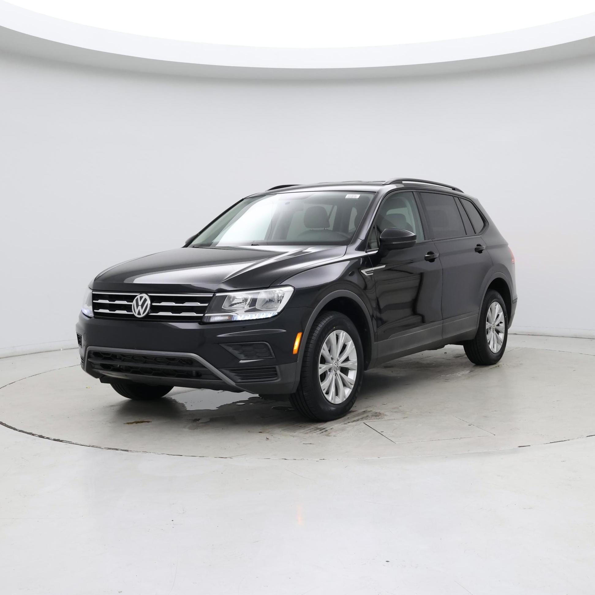 Thumbnail: 2020 Volkswagen Tiguan - 4