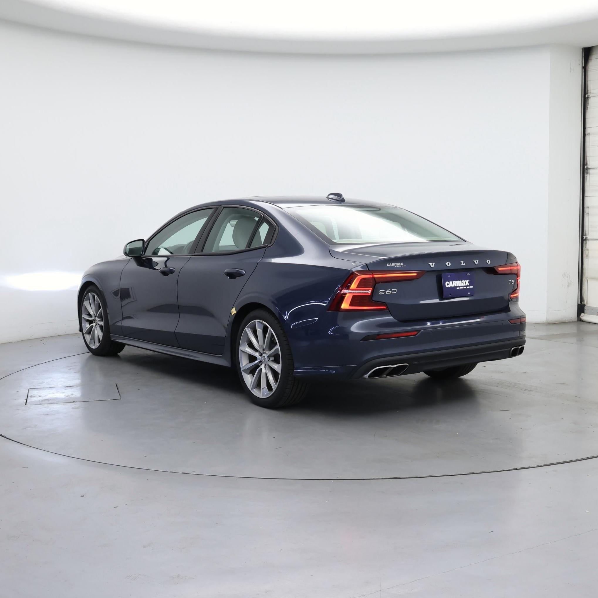 Thumbnail: 2019 Volvo S60 - 2