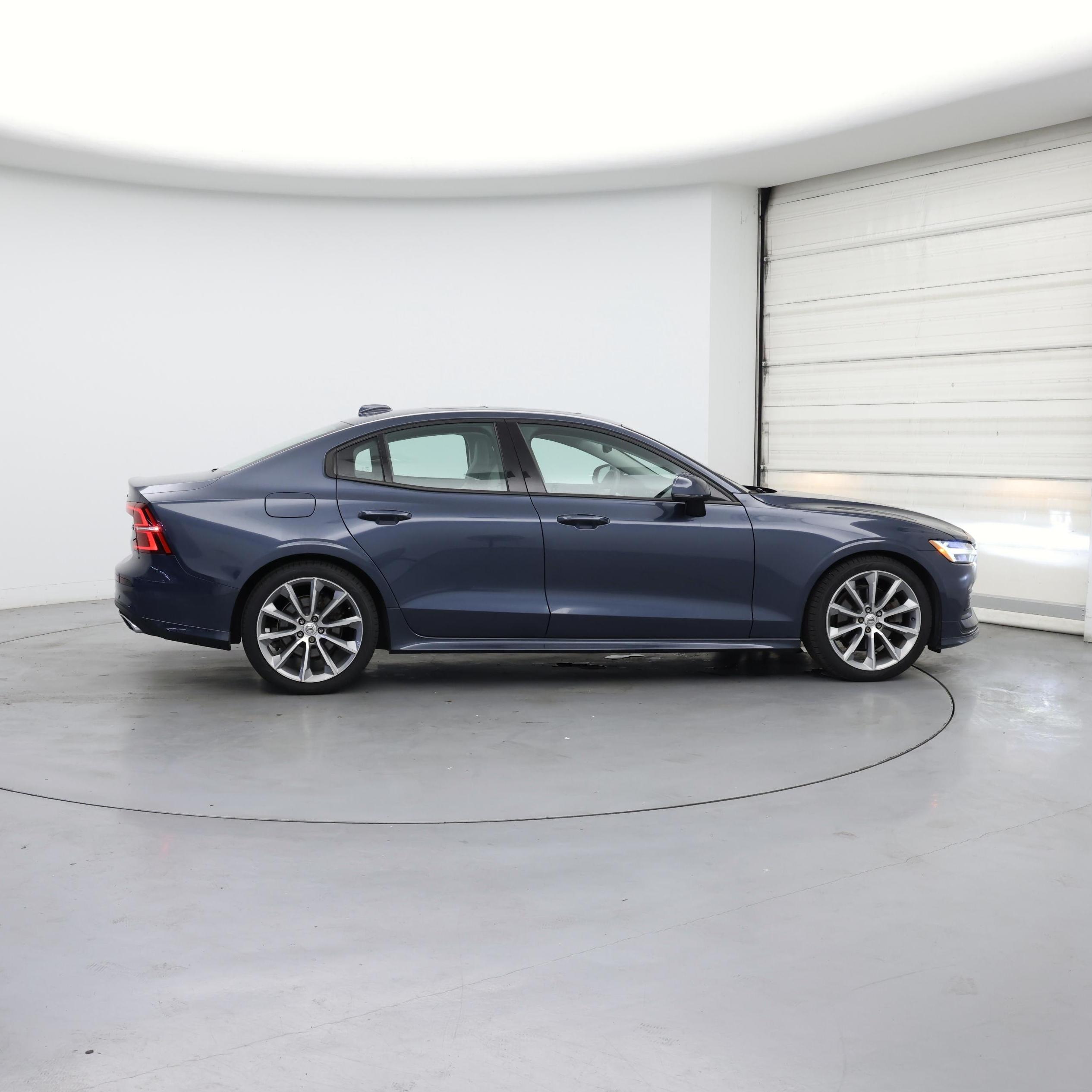 Thumbnail: 2019 Volvo S60 - 7