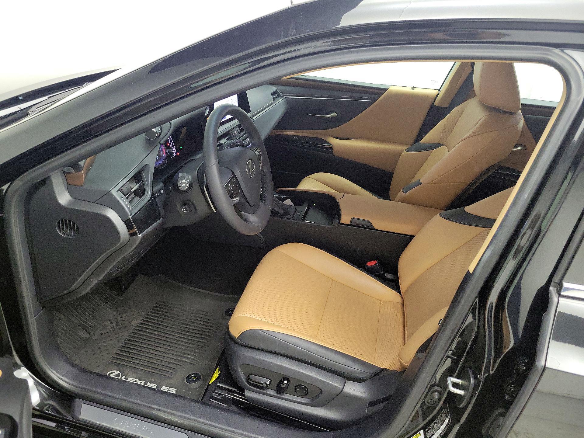 Thumbnail: 2023 Lexus ES - 11