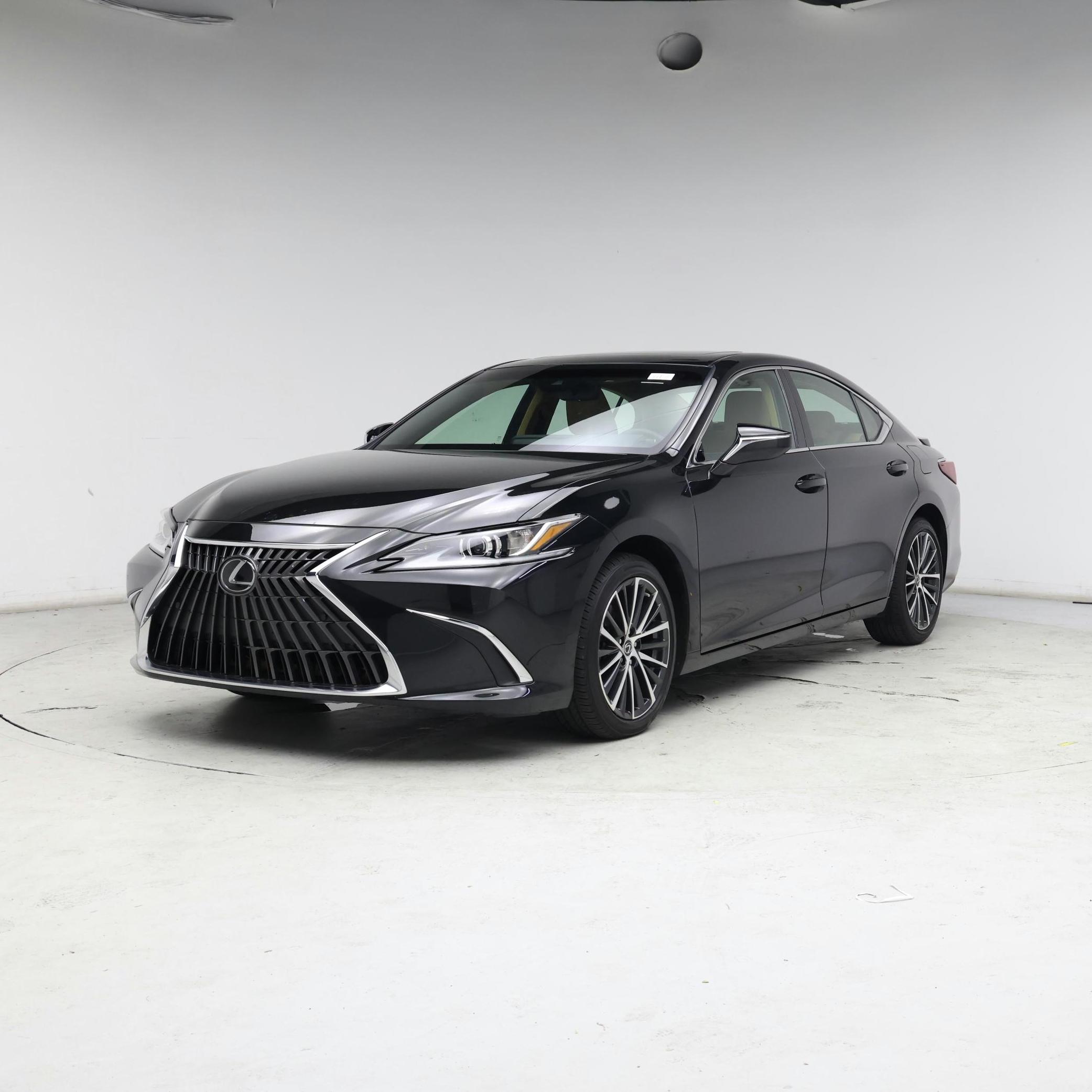 Thumbnail: 2023 Lexus ES - 4