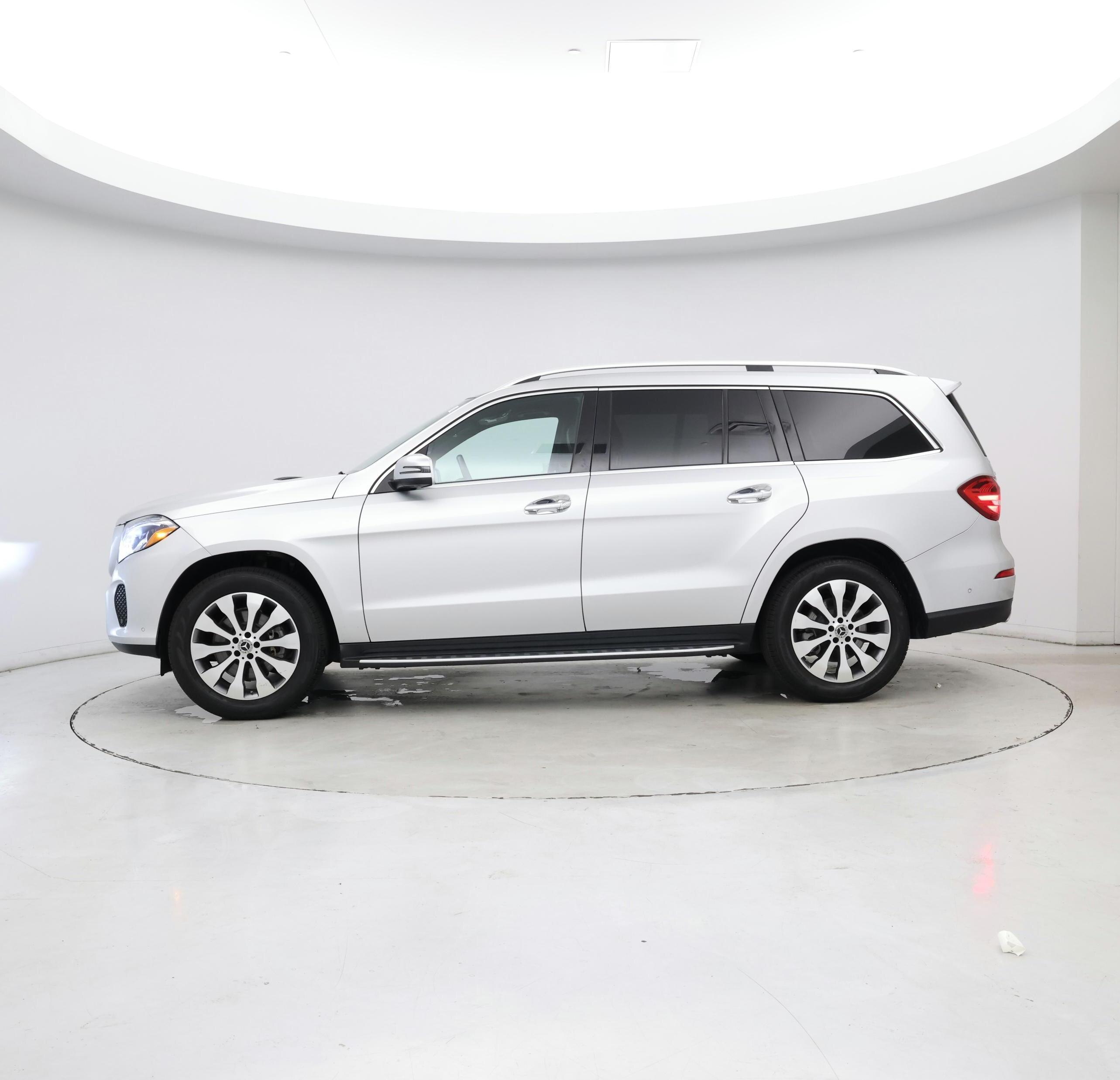 Thumbnail: 2019 Mercedes-Benz GLS - 3
