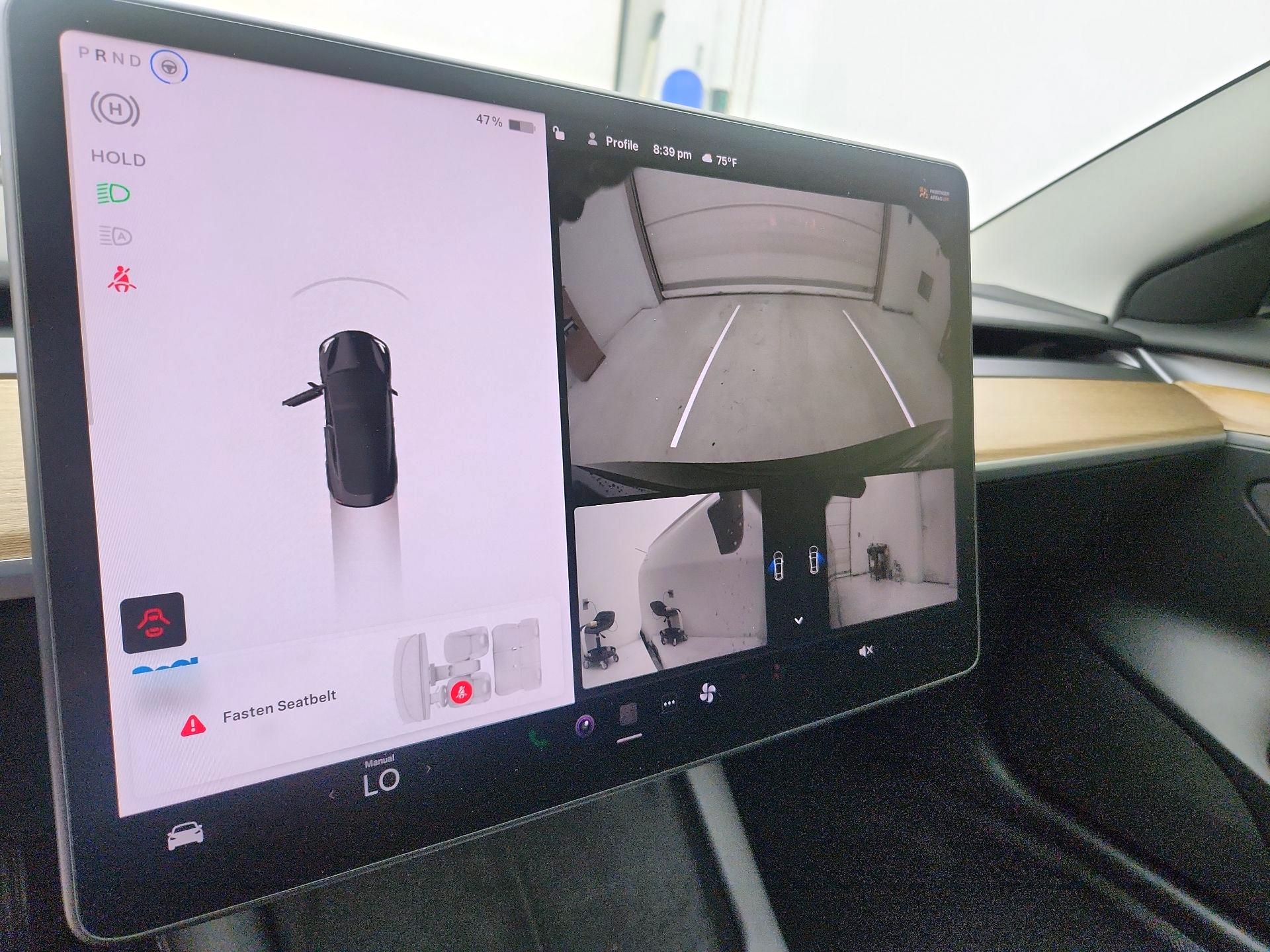 Thumbnail: 2022 Tesla Model 3 - 14
