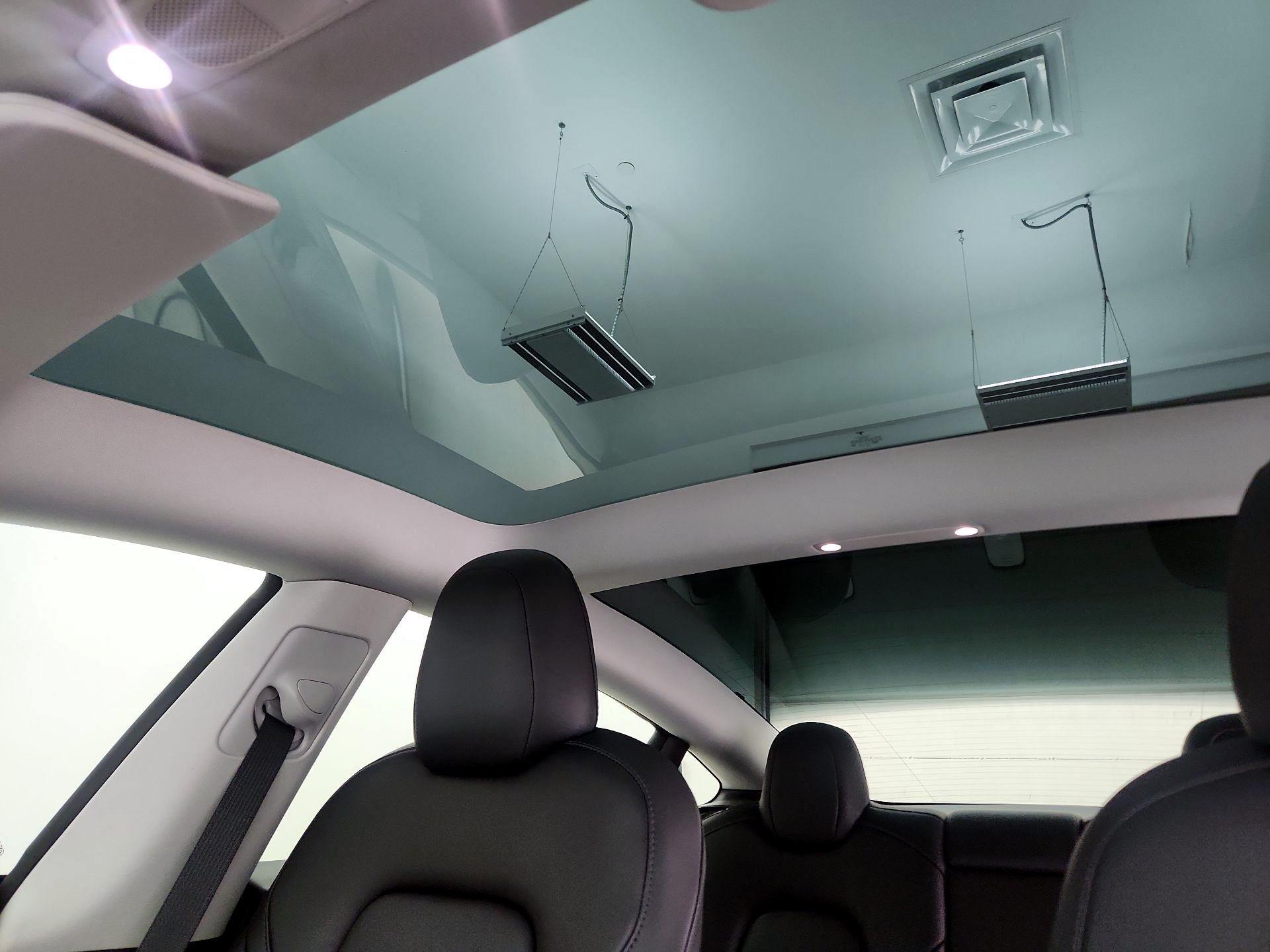 Thumbnail: 2022 Tesla Model 3 - 18