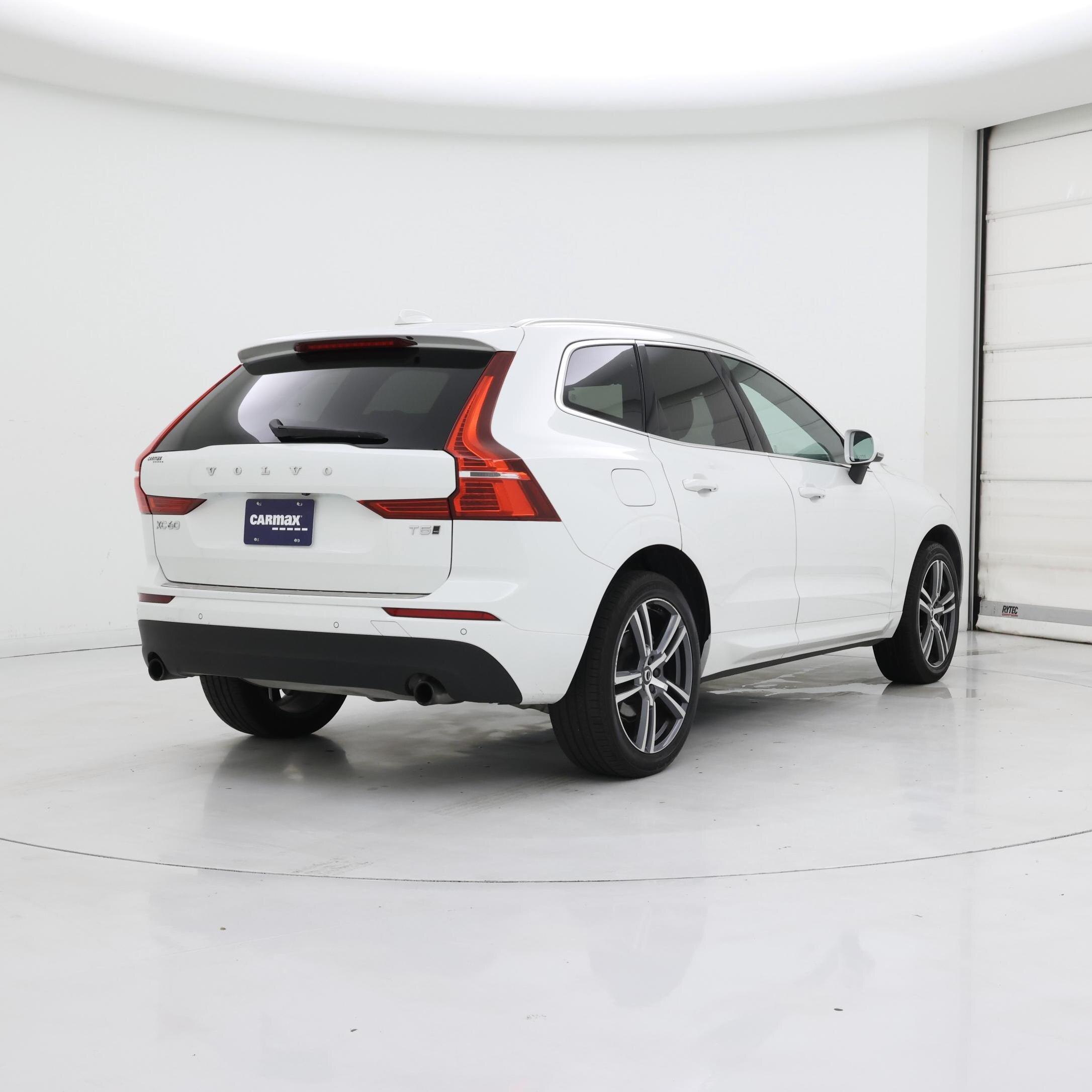 Thumbnail: 2020 Volvo XC60 - 8