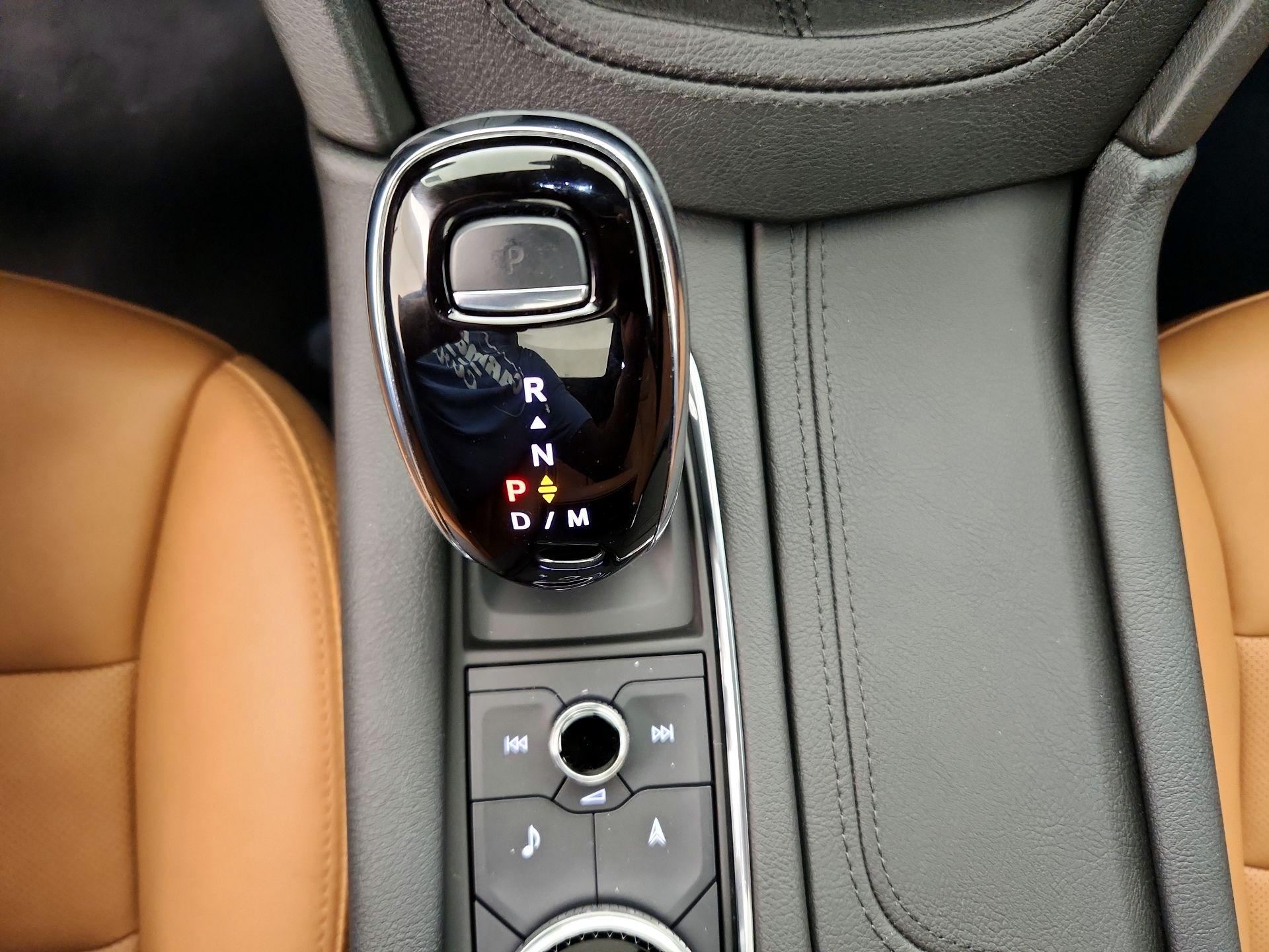 Thumbnail: 2023 Cadillac XT5 - 18