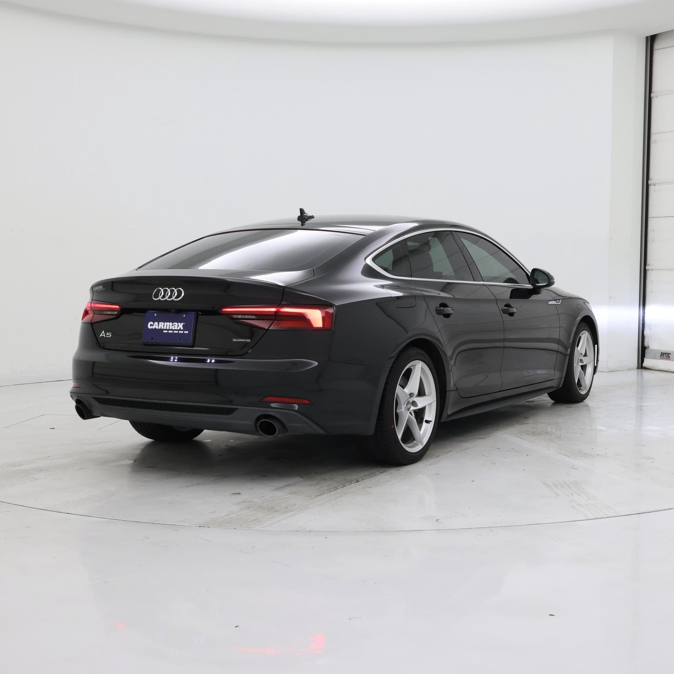 Thumbnail: 2019 Audi A5 - 8
